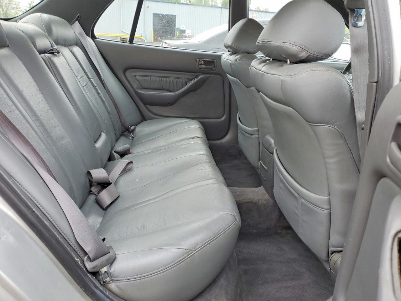 1993 Toyota Camry Le Silver vin: JT2SK12E9P0119153
