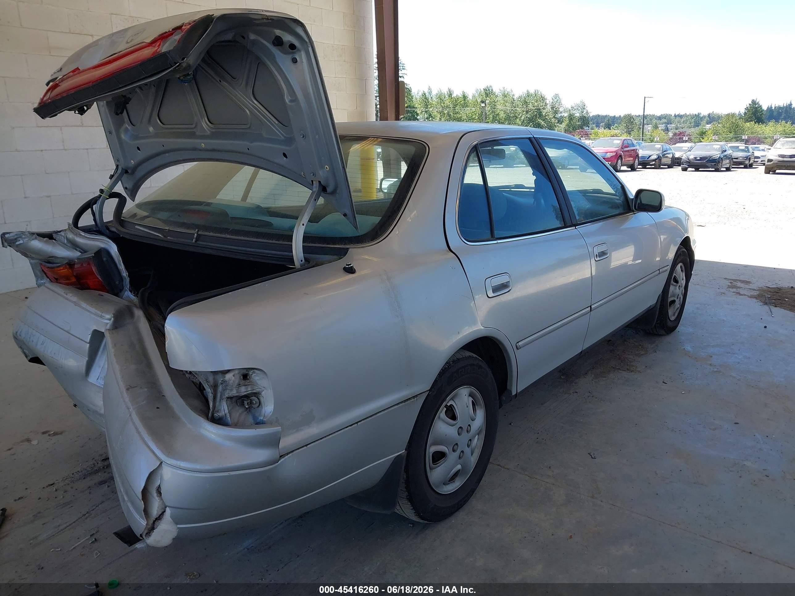 1993 Toyota Camry Le Silver vin: JT2SK12E9P0148765