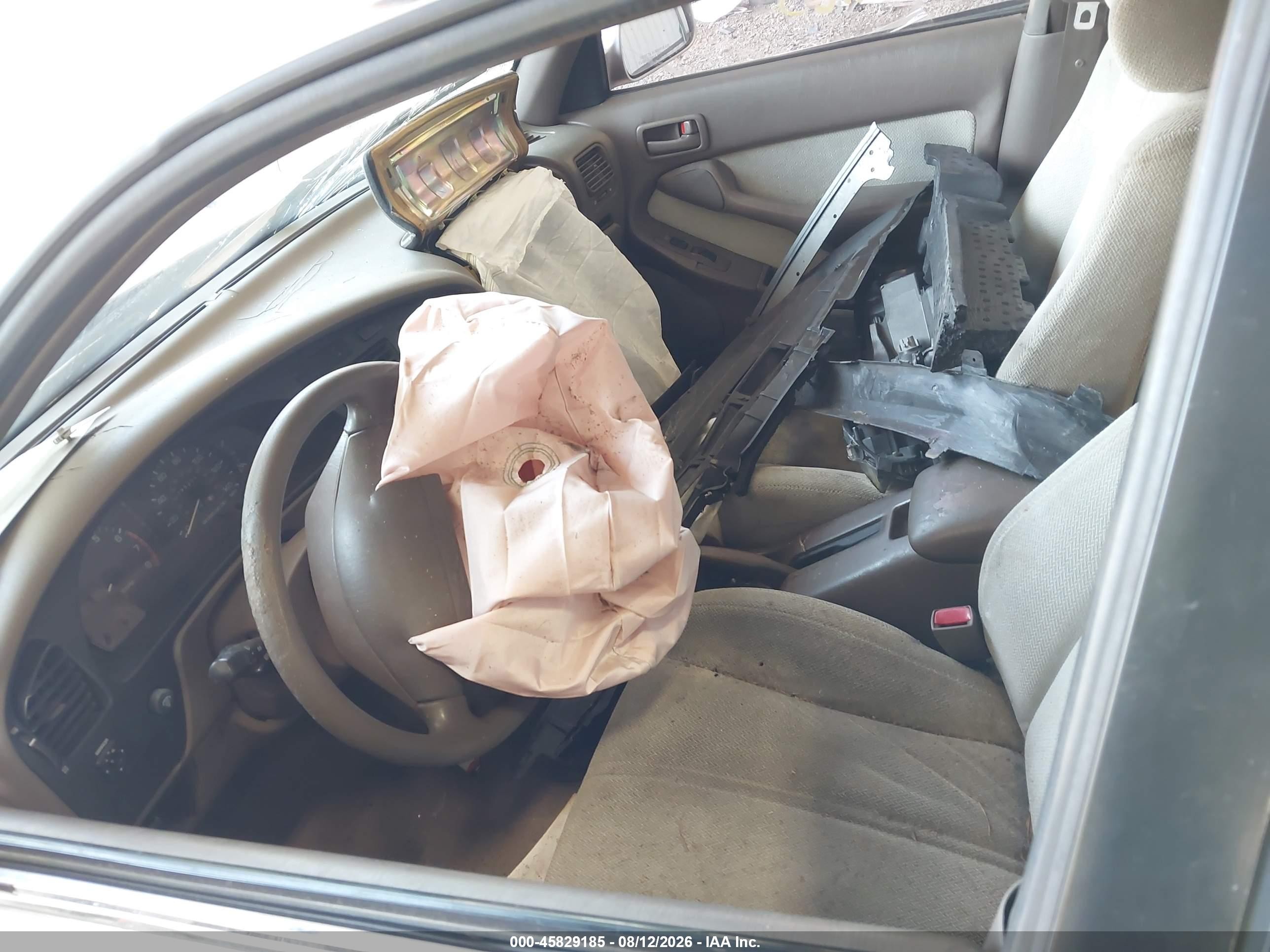 1994 Toyota Camry Le Beige vin: JT2SK12EXR0195869