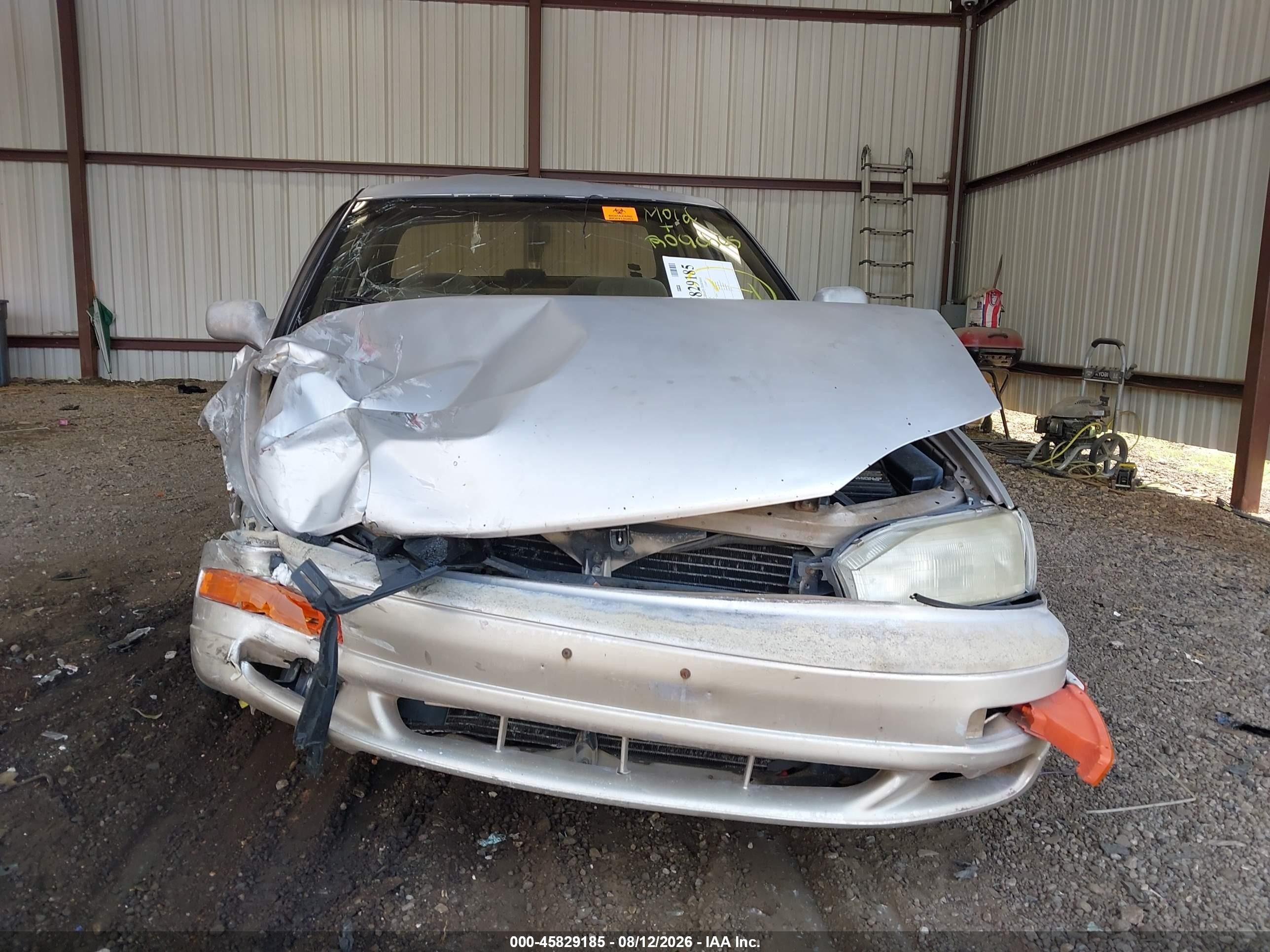 1994 Toyota Camry Le Beige vin: JT2SK12EXR0195869