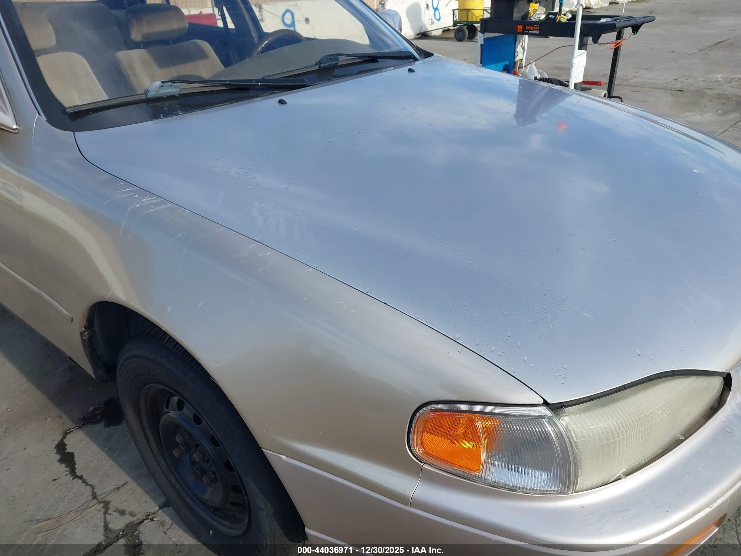 1995 Toyota Camry Le Gold vin: JT2SK12EXS0310508