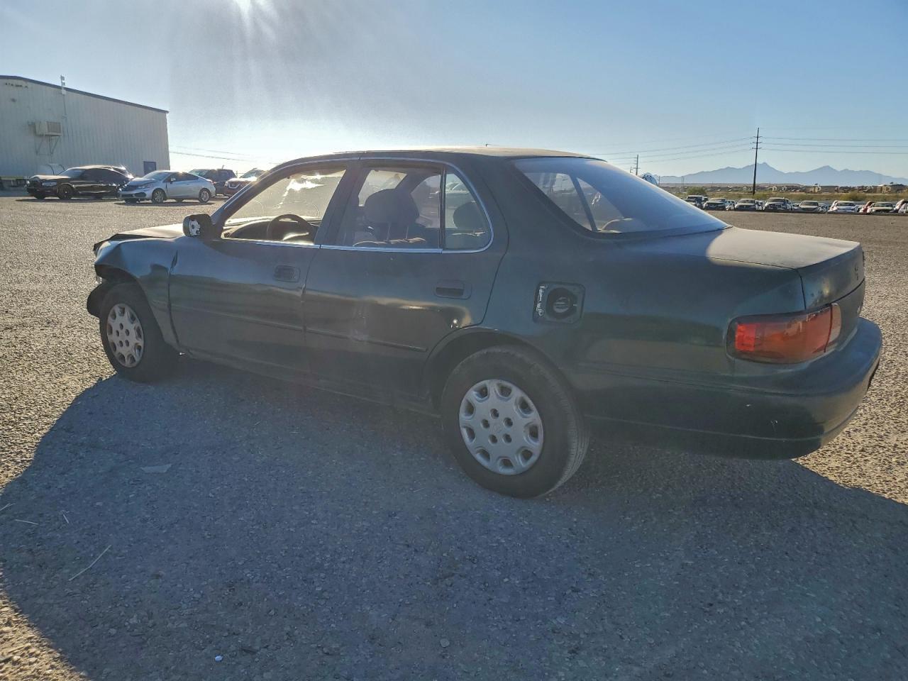1995 Toyota Camry Le Green vin: JT2SK12EXS0331147