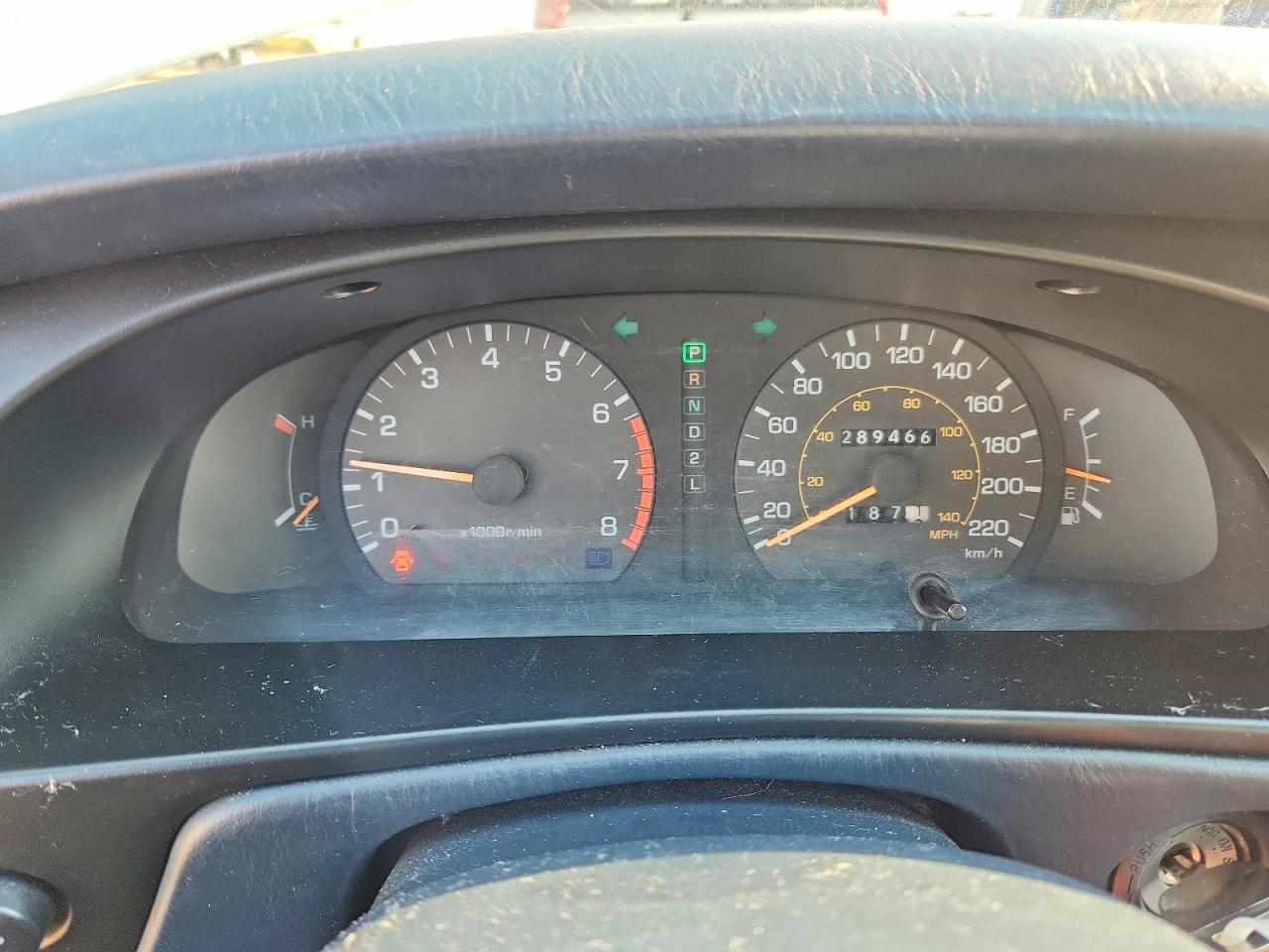 1992 Toyota Camry Le Белый vin: JT2SK12F0N0031033
