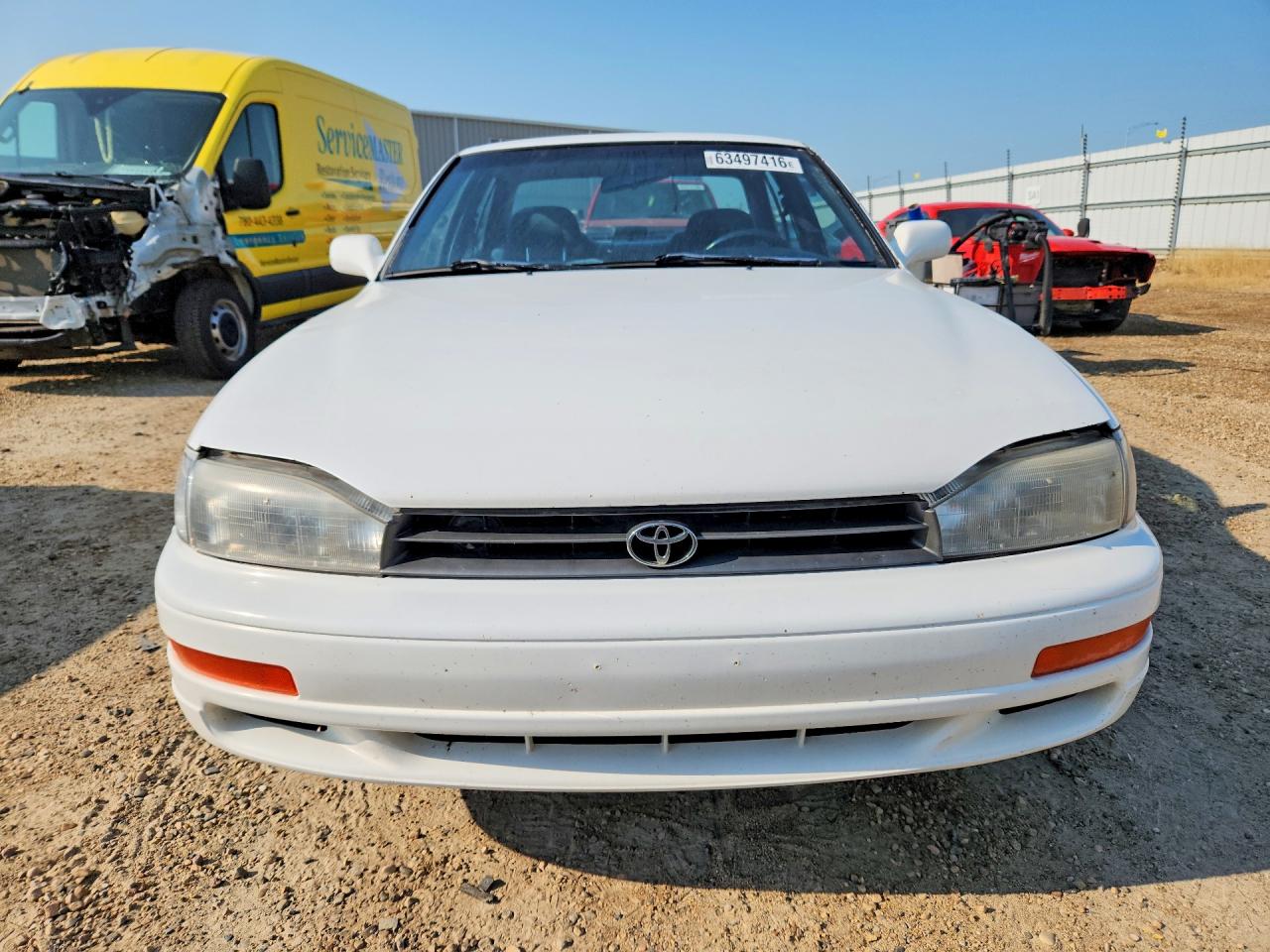 1992 Toyota Camry Le Белый vin: JT2SK12F0N0031033