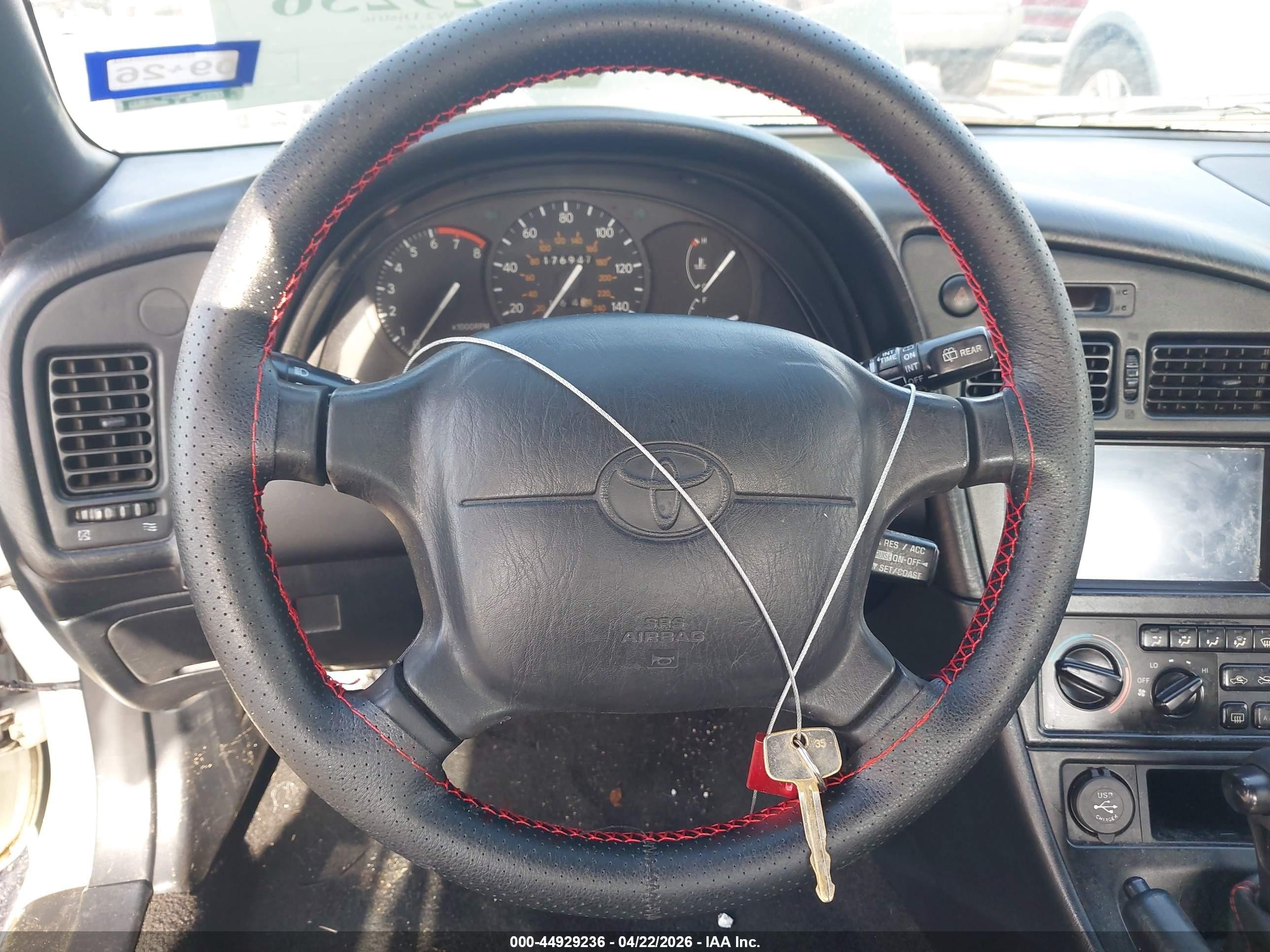 1995 Toyota Celica Gt White vin: JT2ST07N1S0019928
