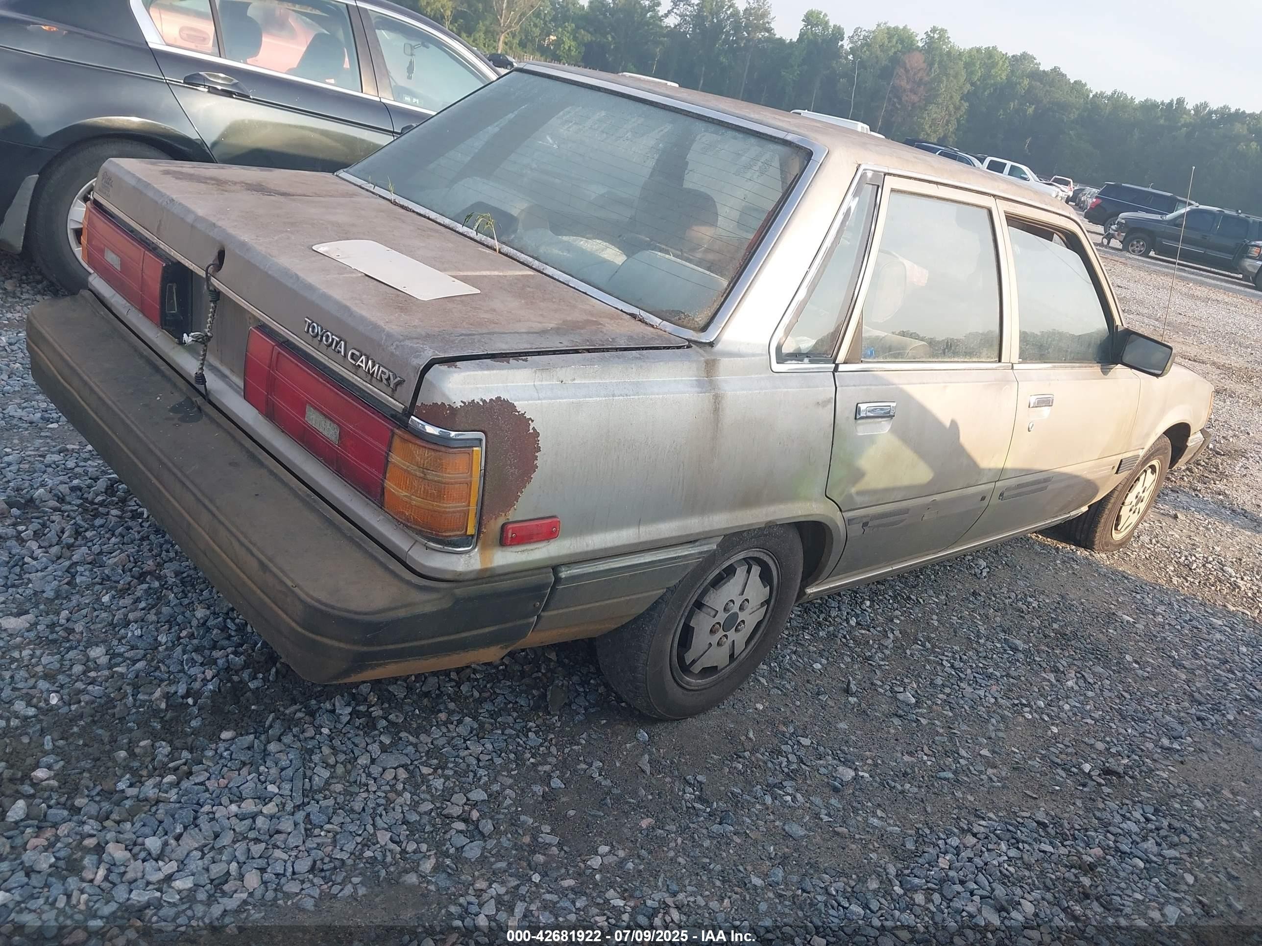 1986 Toyota Camry Dlx Pewter vin: JT2SV12E2G6028729
