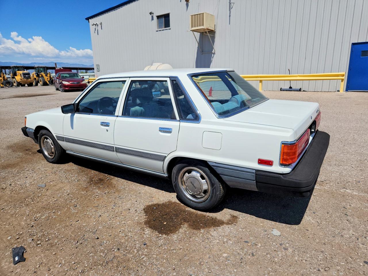 1986 Toyota Camry Deluxe White vin: JT2SV12E3G0430715