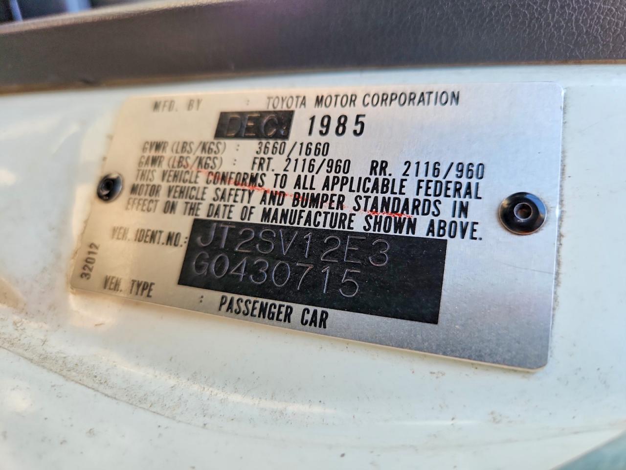 1986 Toyota Camry Deluxe White vin: JT2SV12E3G0430715