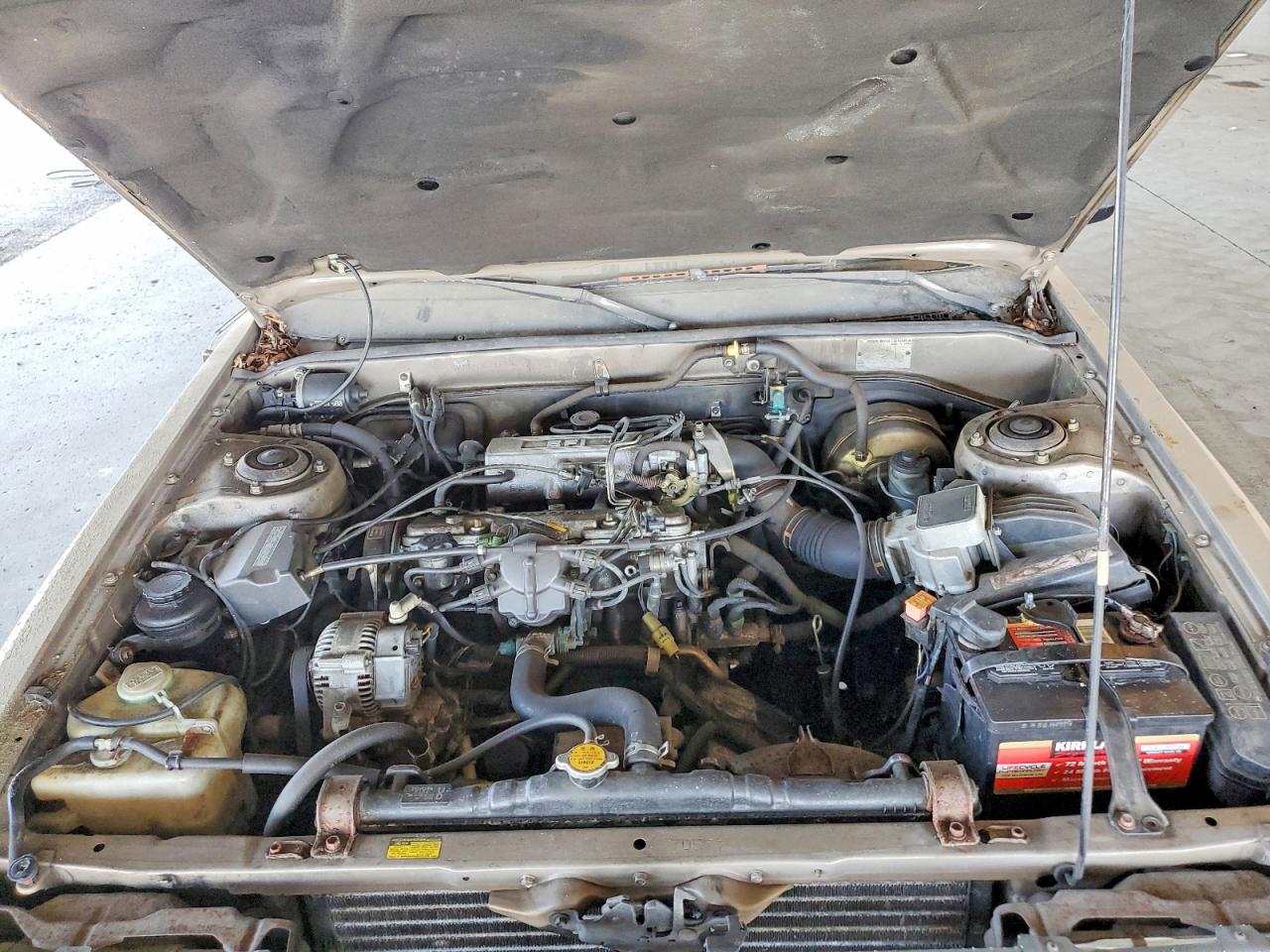1986 Toyota Camry Beige vin: JT2SV16E0G0471555