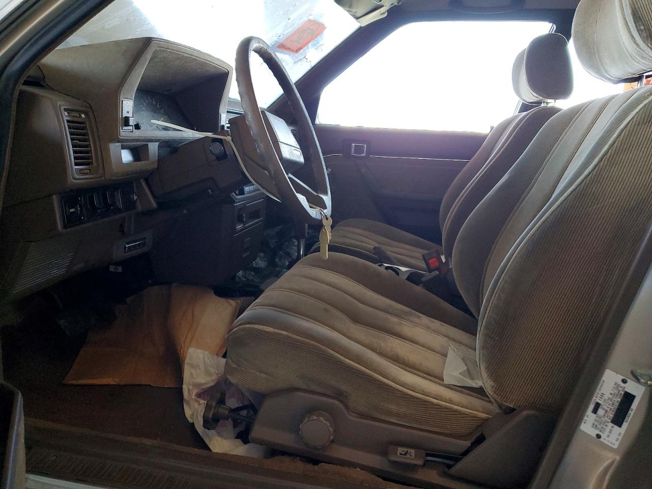 1986 Toyota Camry Beige vin: JT2SV16E0G0471555