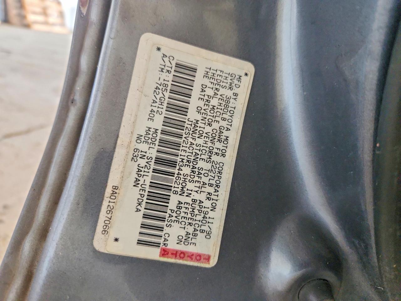 1991 Toyota Camry Deluxe Gray vin: JT2SV21E1M3446218