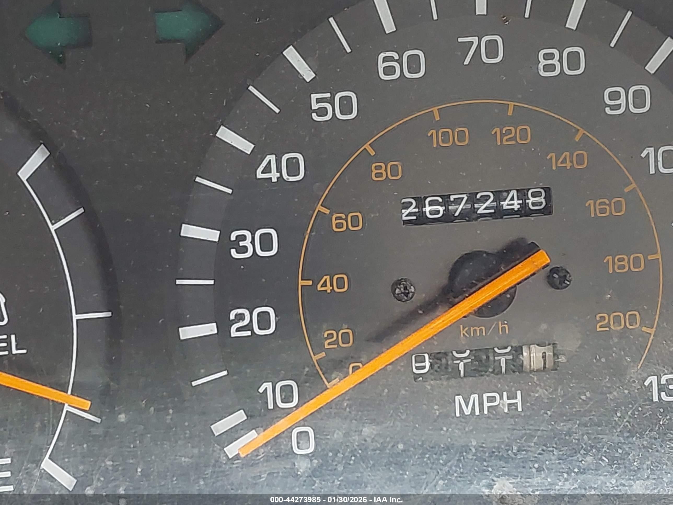 1990 Toyota Camry Dlx Серый vin: JT2SV21E5L0361978