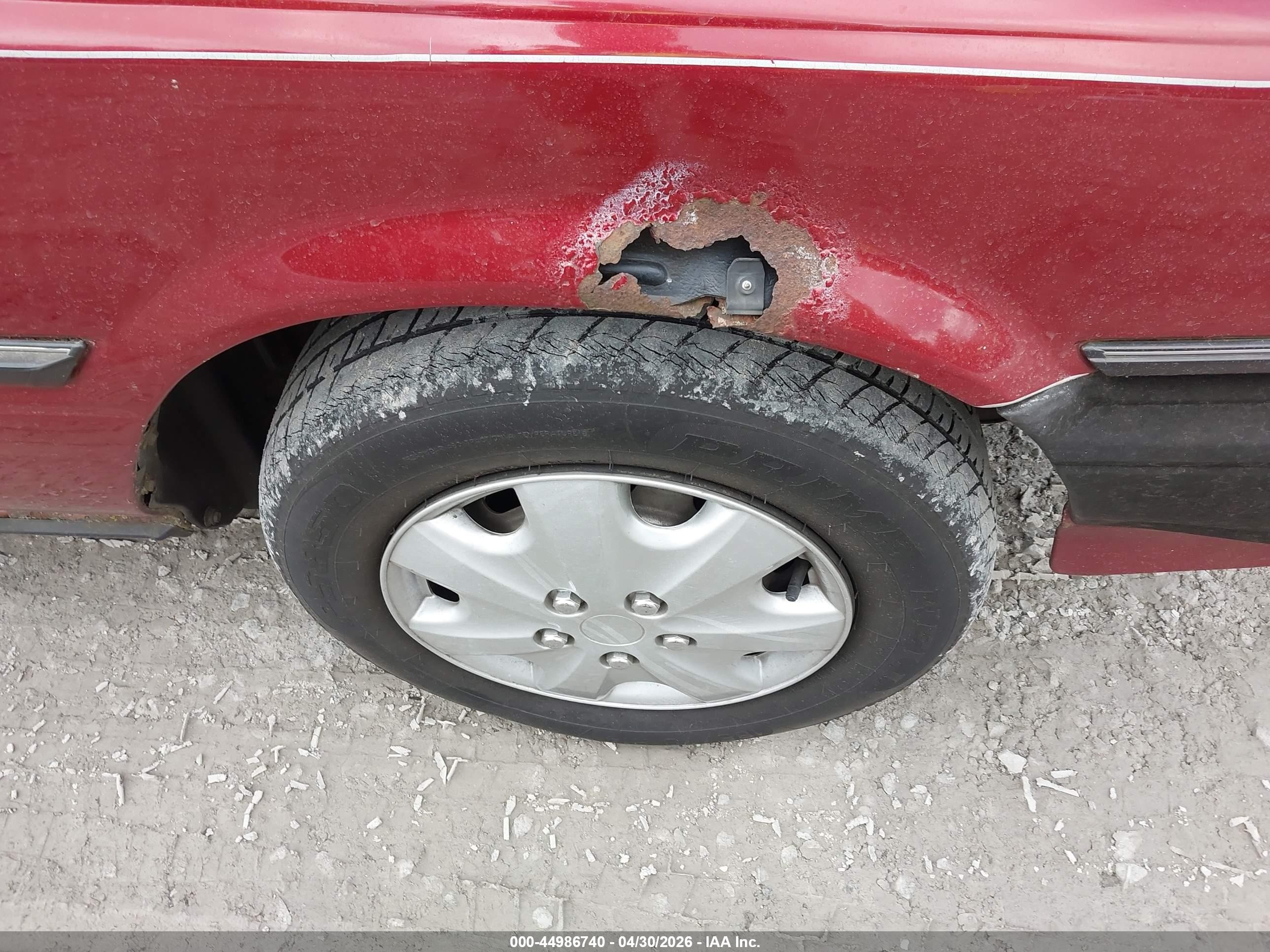 1989 Toyota Camry Dlx Red vin: JT2SV21E9K3372222