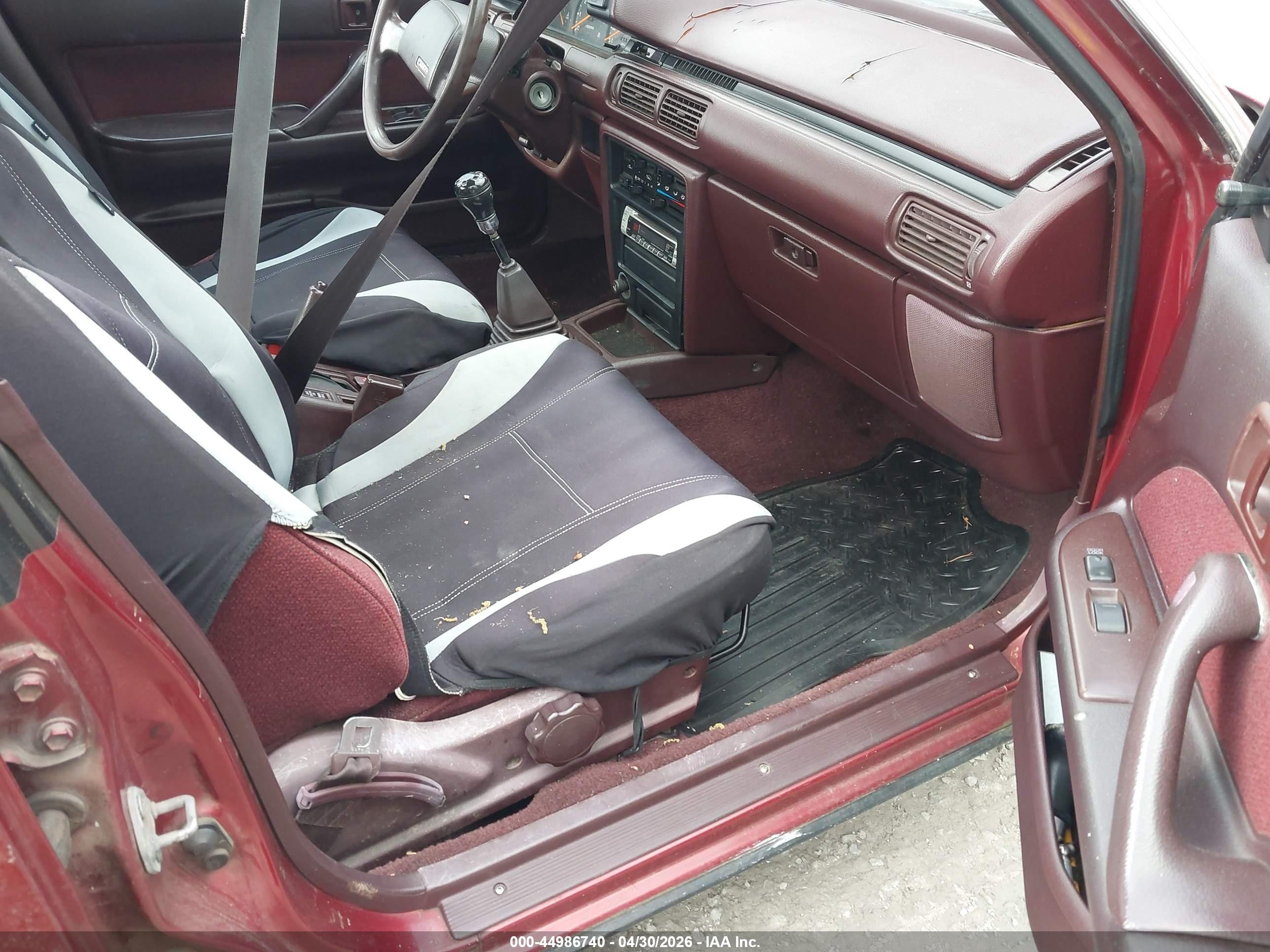 1989 Toyota Camry Dlx Red vin: JT2SV21E9K3372222