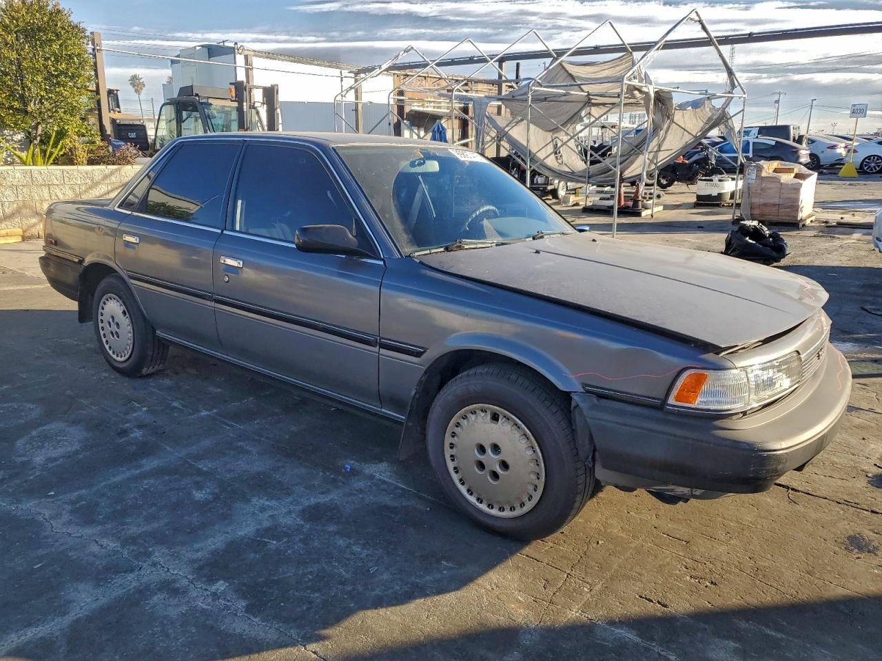 1989 Toyota Camry Dlx Серый vin: JT2SV21E9K3396312