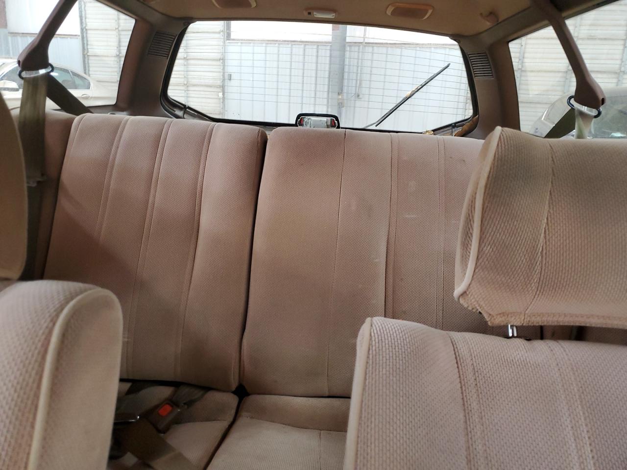 1991 Toyota Camry Dlx Tan vin: JT2SV21WXM0386238
