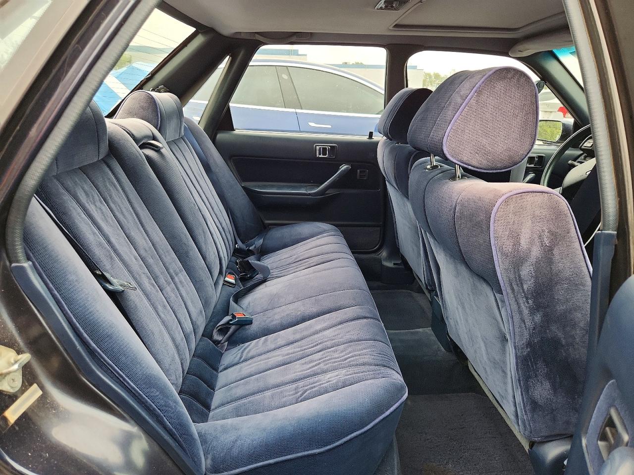1991 Toyota Camry Le Синий vin: JT2SV22E0M3461047