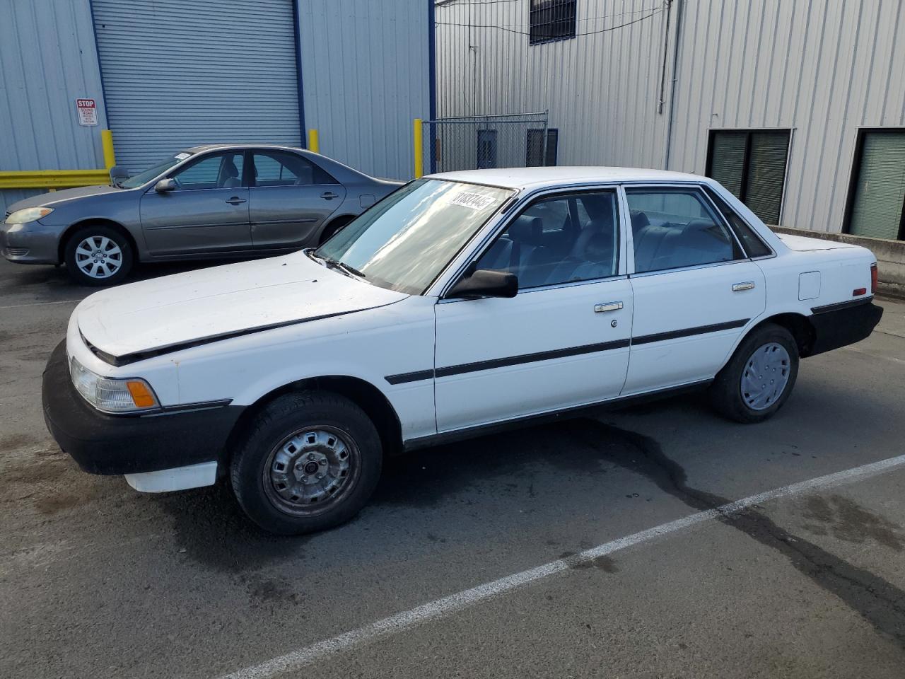 1989 Toyota Camry Белый vin: JT2SV24E1K3389351