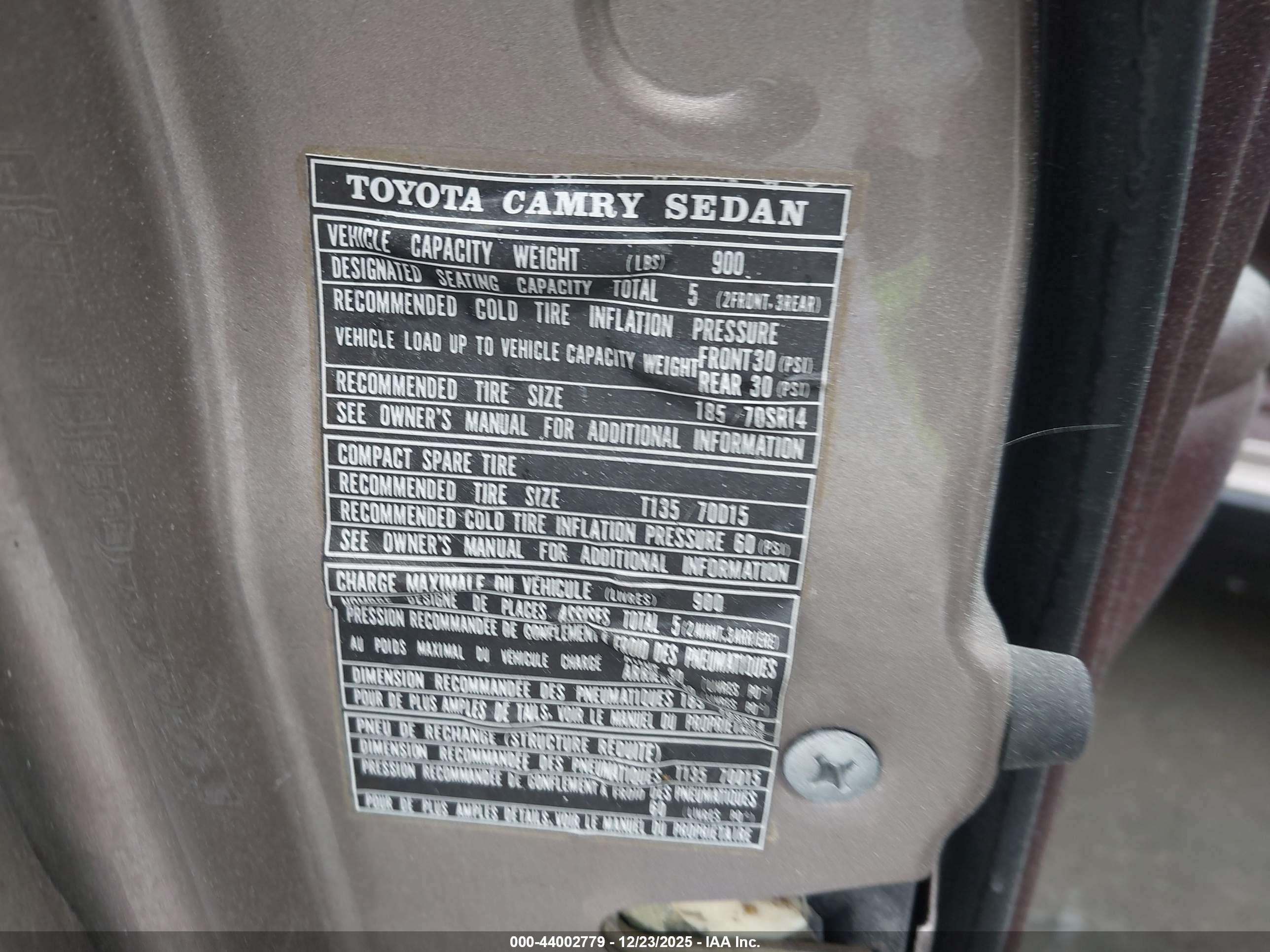 1988 Toyota Camry   Dark Brown vin: JT2SV24E8J0127357