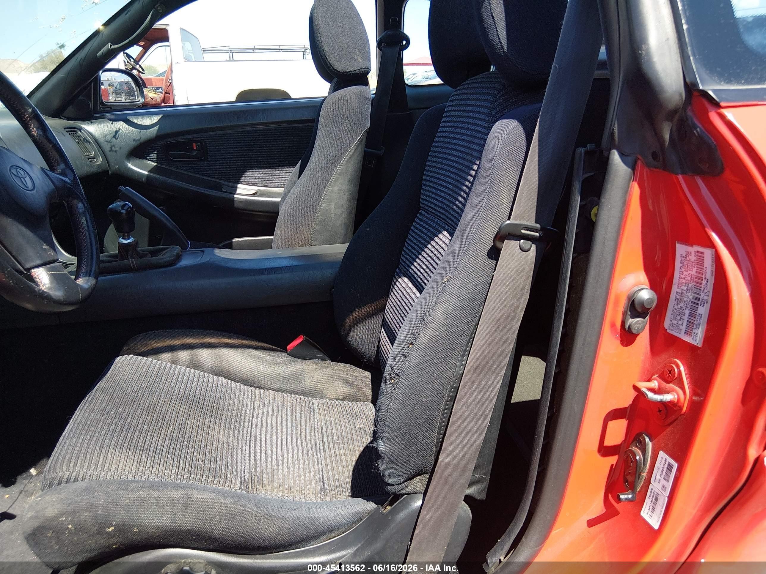 1992 Toyota Mr2   Red vin: JT2SW21M3N0015869
