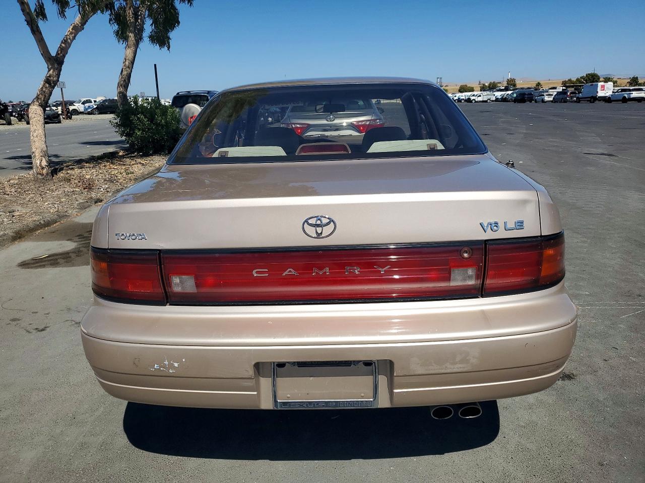 1993 Toyota Camry Le Beige vin: JT2VK12E8P0216910