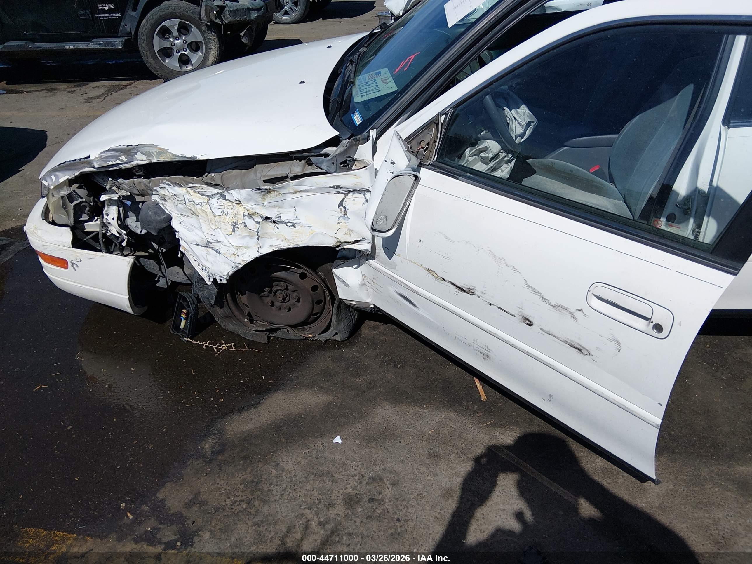 1993 Toyota Camry Le White vin: JT2VK12E9P0184002