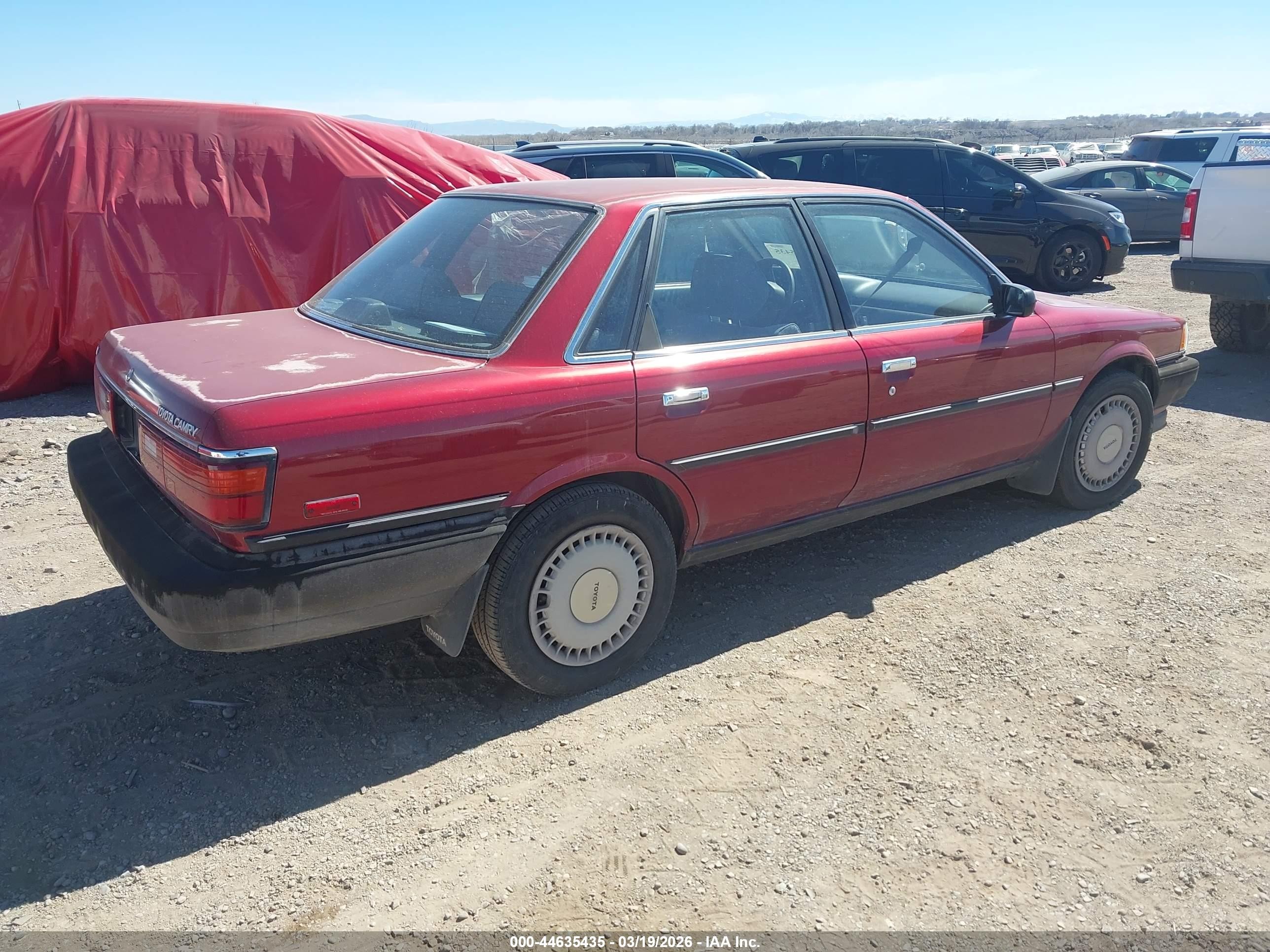 1989 Toyota Camry Dlx Красный vin: JT2VV21E3K0065126
