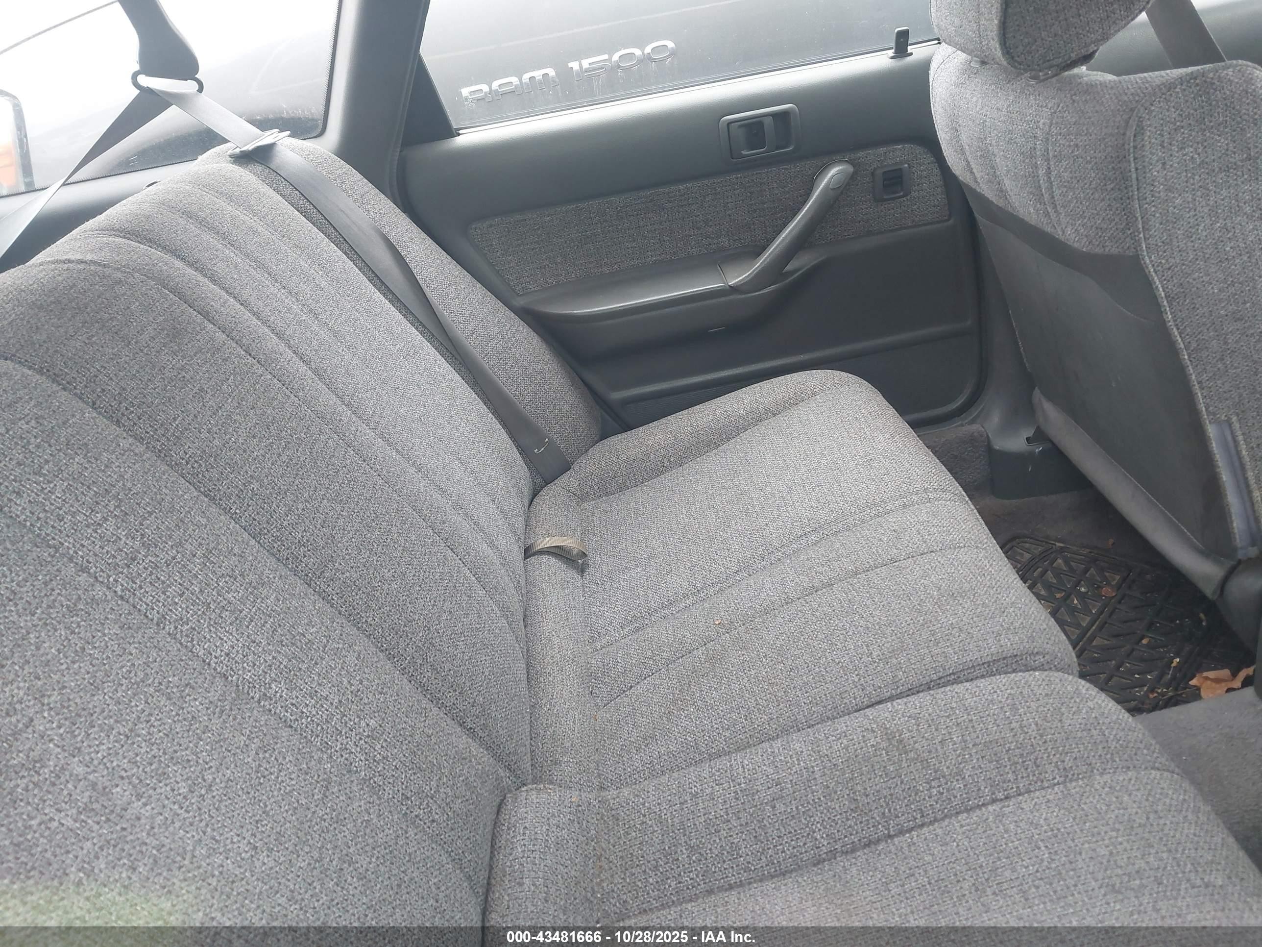1990 Toyota Camry Dlx Темно-бордовый vin: JT2VV21W0L0112333