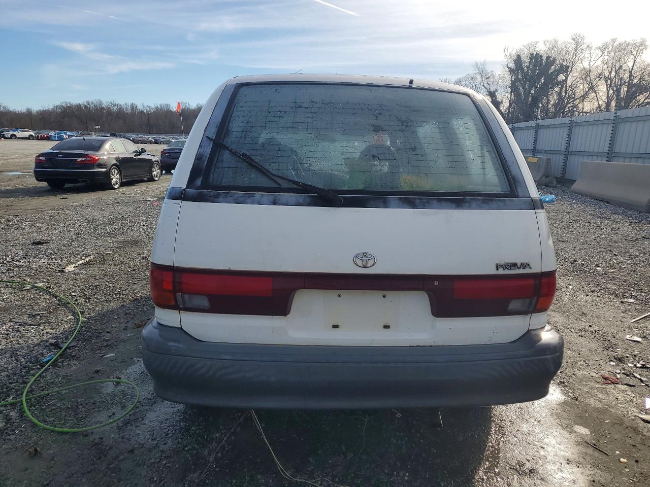 1991 Toyota Previa Deluxe Белый vin: JT3AC11R2M0029122