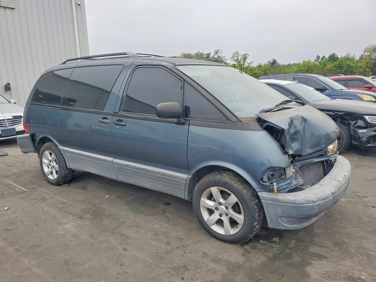 1994 Toyota Previa Dx Green vin: JT3AC11R4R1121222