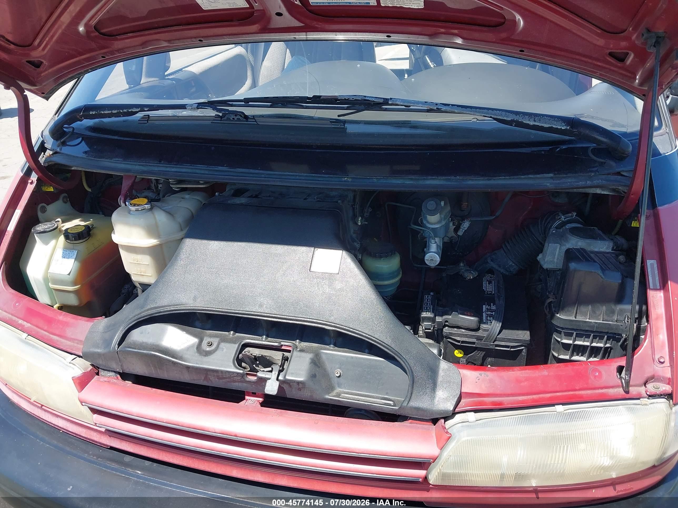 1994 Toyota Previa Le Red vin: JT3AC12R4R1134468