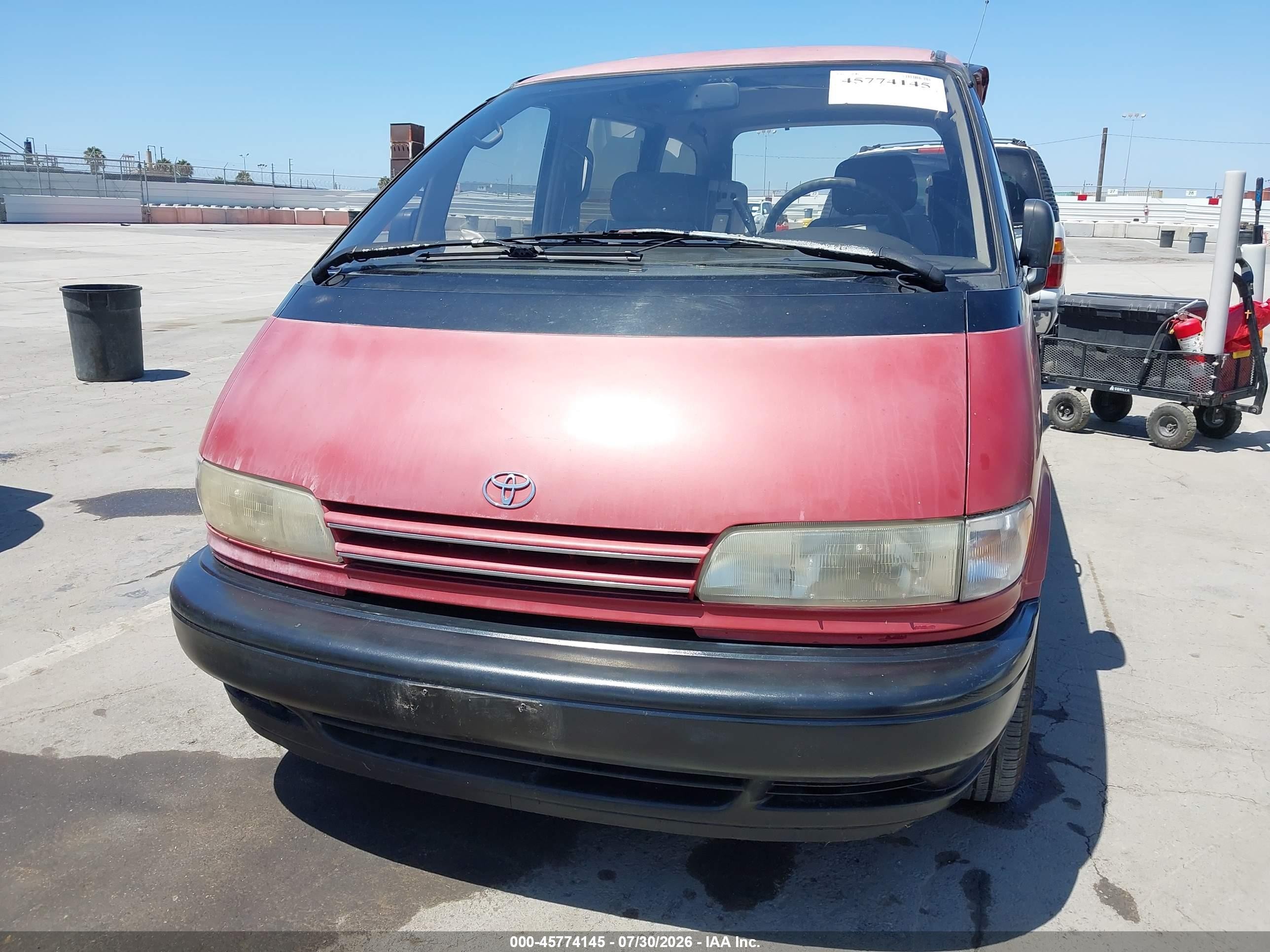 1994 Toyota Previa Le Red vin: JT3AC12R4R1134468