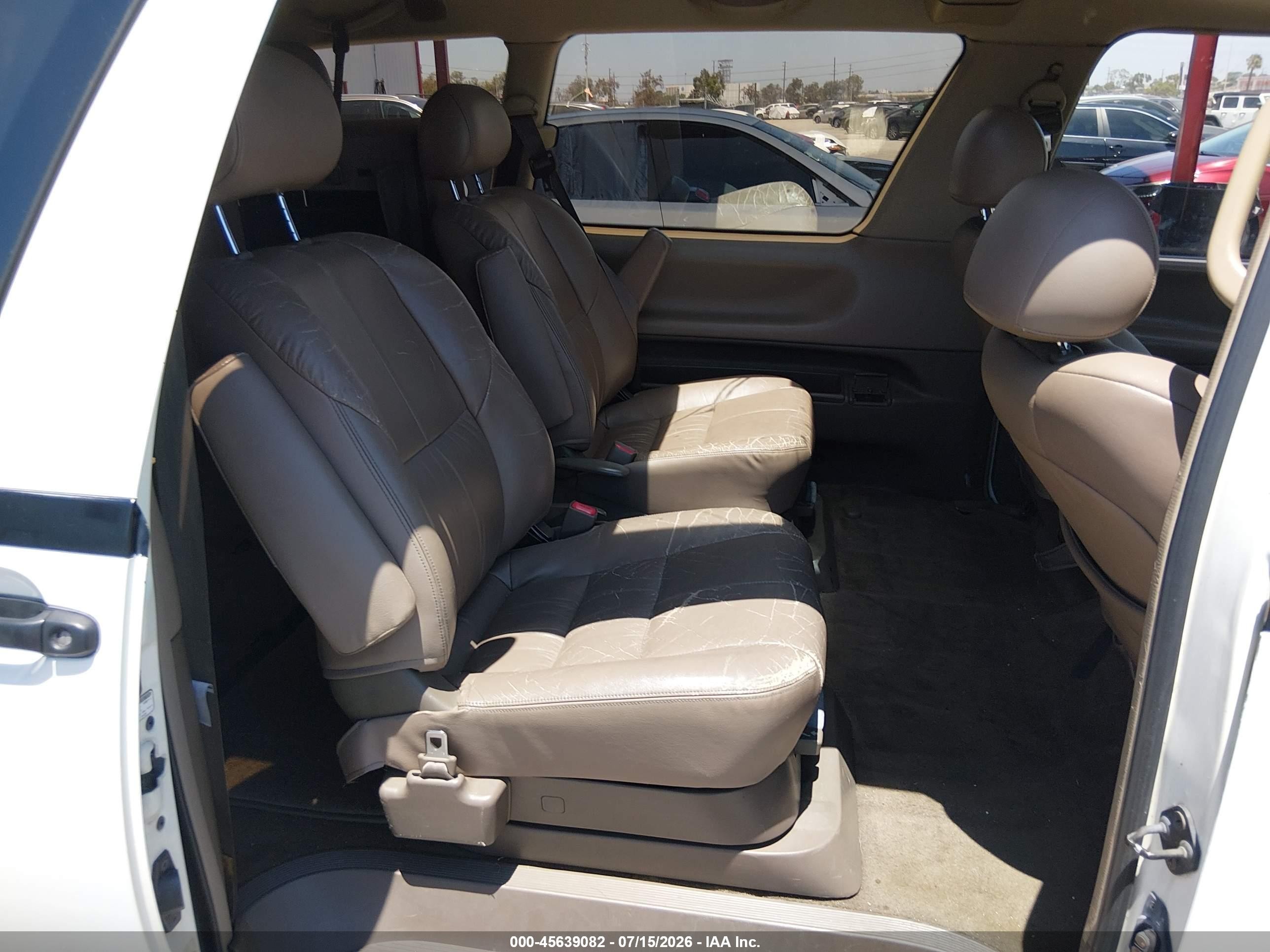 1994 Toyota Previa Le White vin: JT3AC12R4R1139931
