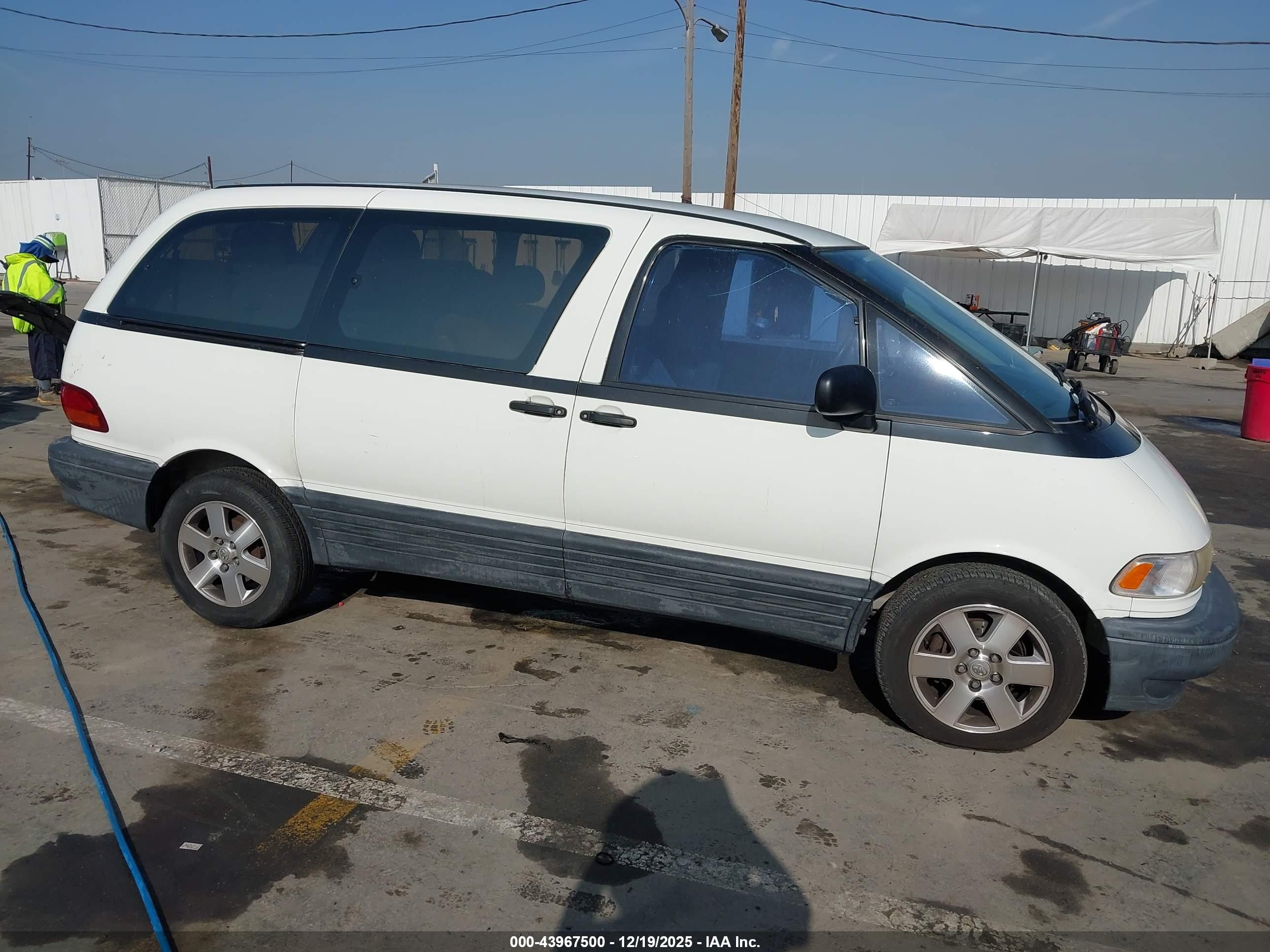 1995 Toyota Previa Dx White vin: JT3AC13R0S1178973