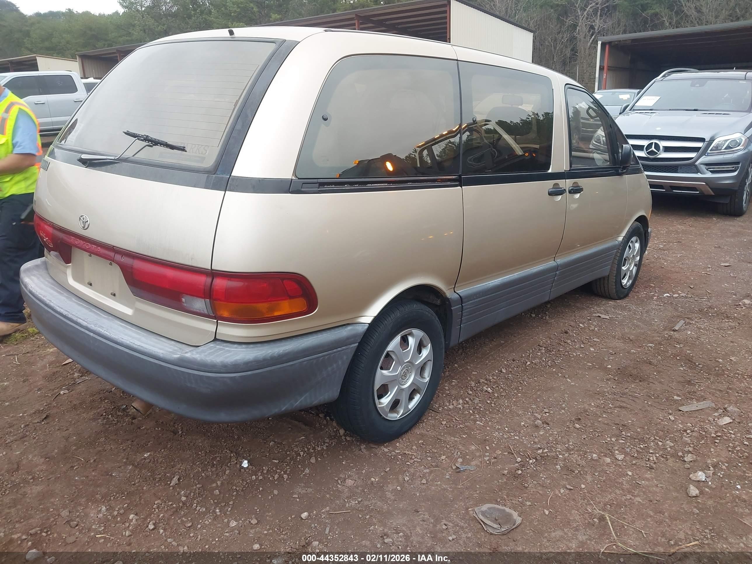 1995 Toyota Previa Dx Gold vin: JT3AC13R3S1196867