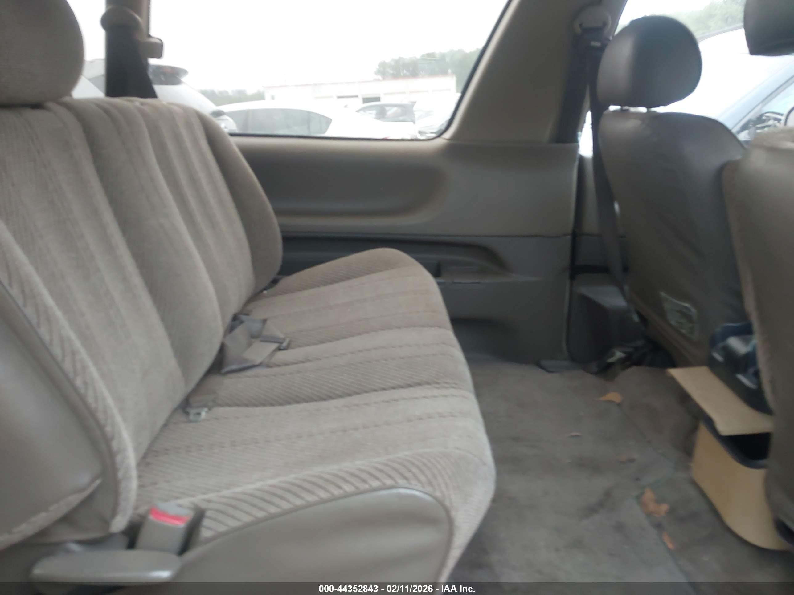 1995 Toyota Previa Dx Gold vin: JT3AC13R3S1196867