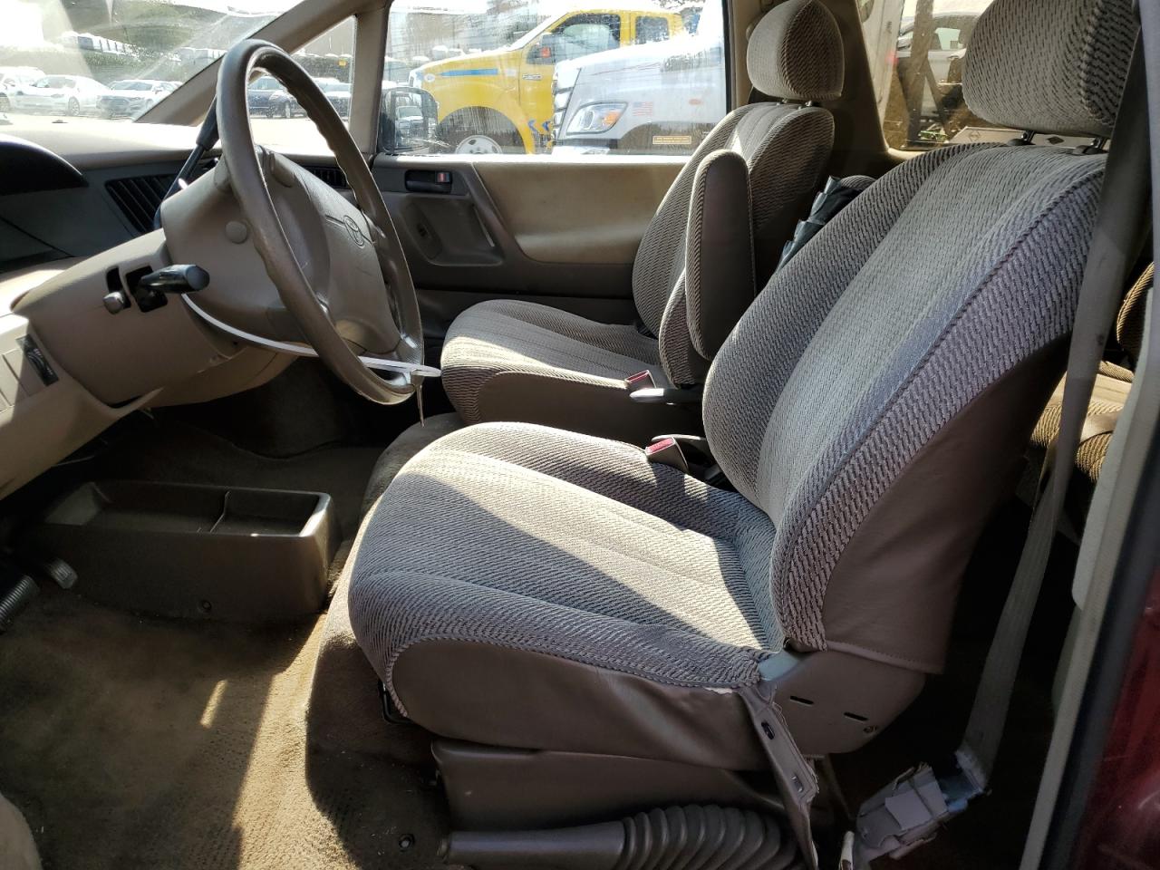 1995 Toyota Previa Le Burgundy vin: JT3AC14R6S1166048