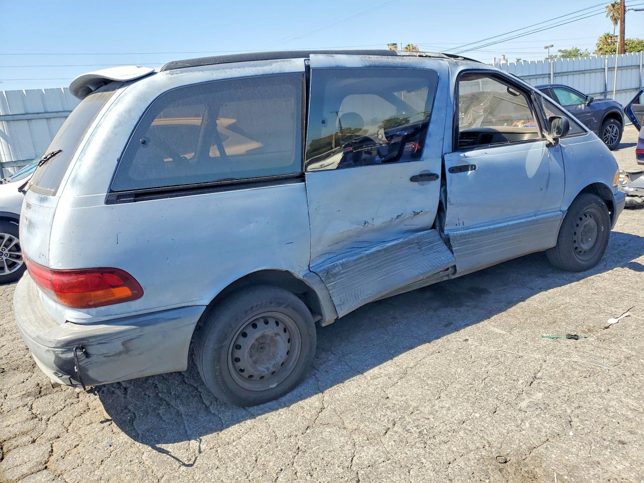 1995 Toyota Previa Le Gray vin: JT3AC14R9S1187122