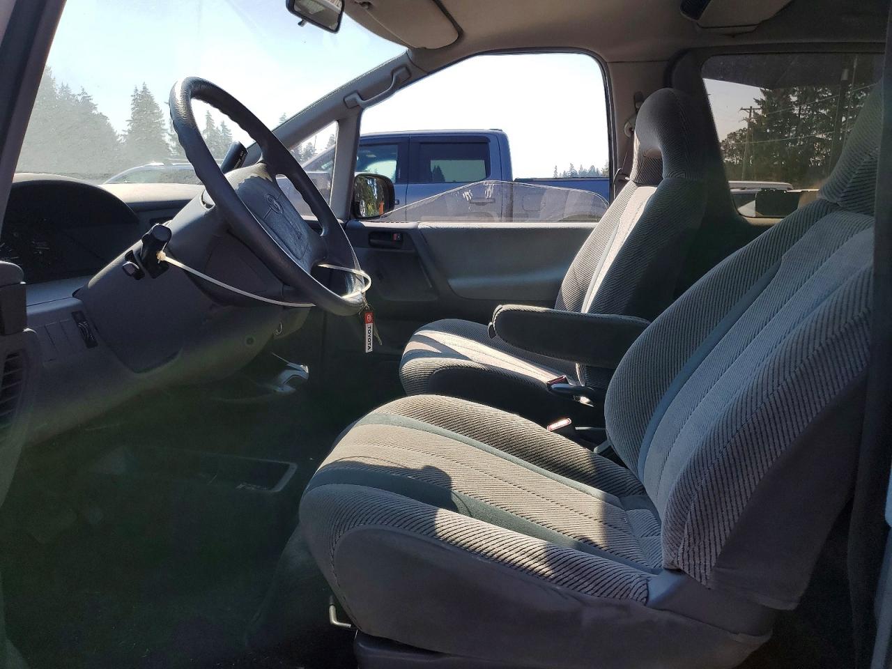1993 Toyota Previa Le Белый vin: JT3AC22S3P1016028