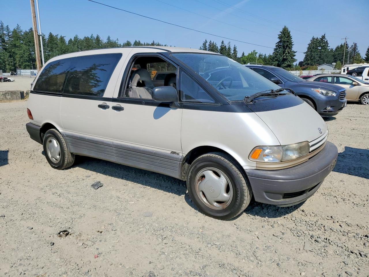 1993 Toyota Previa Le Белый vin: JT3AC22S3P1016028