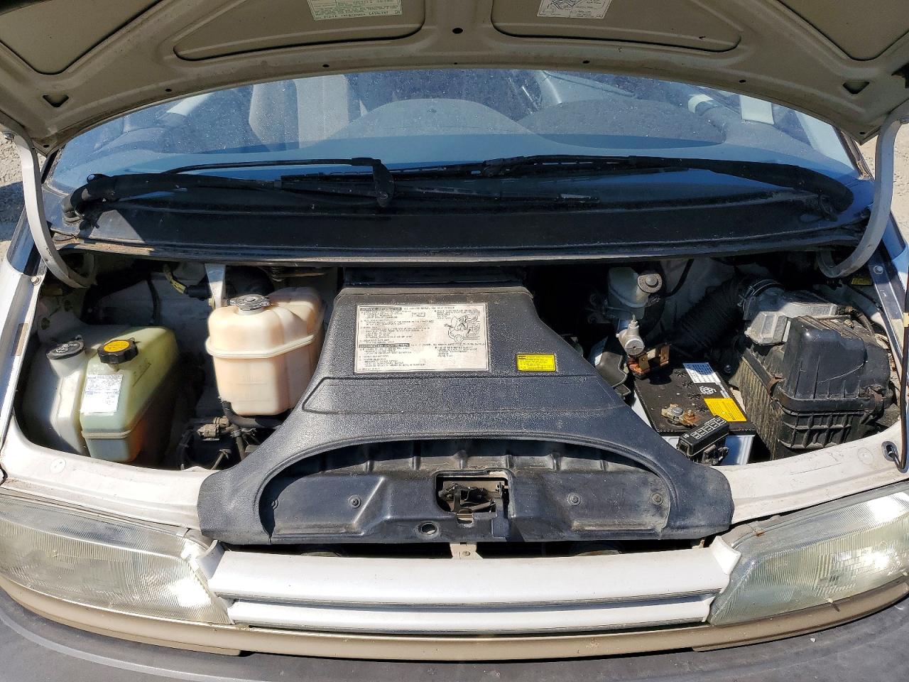 1993 Toyota Previa Le Белый vin: JT3AC22S3P1016028