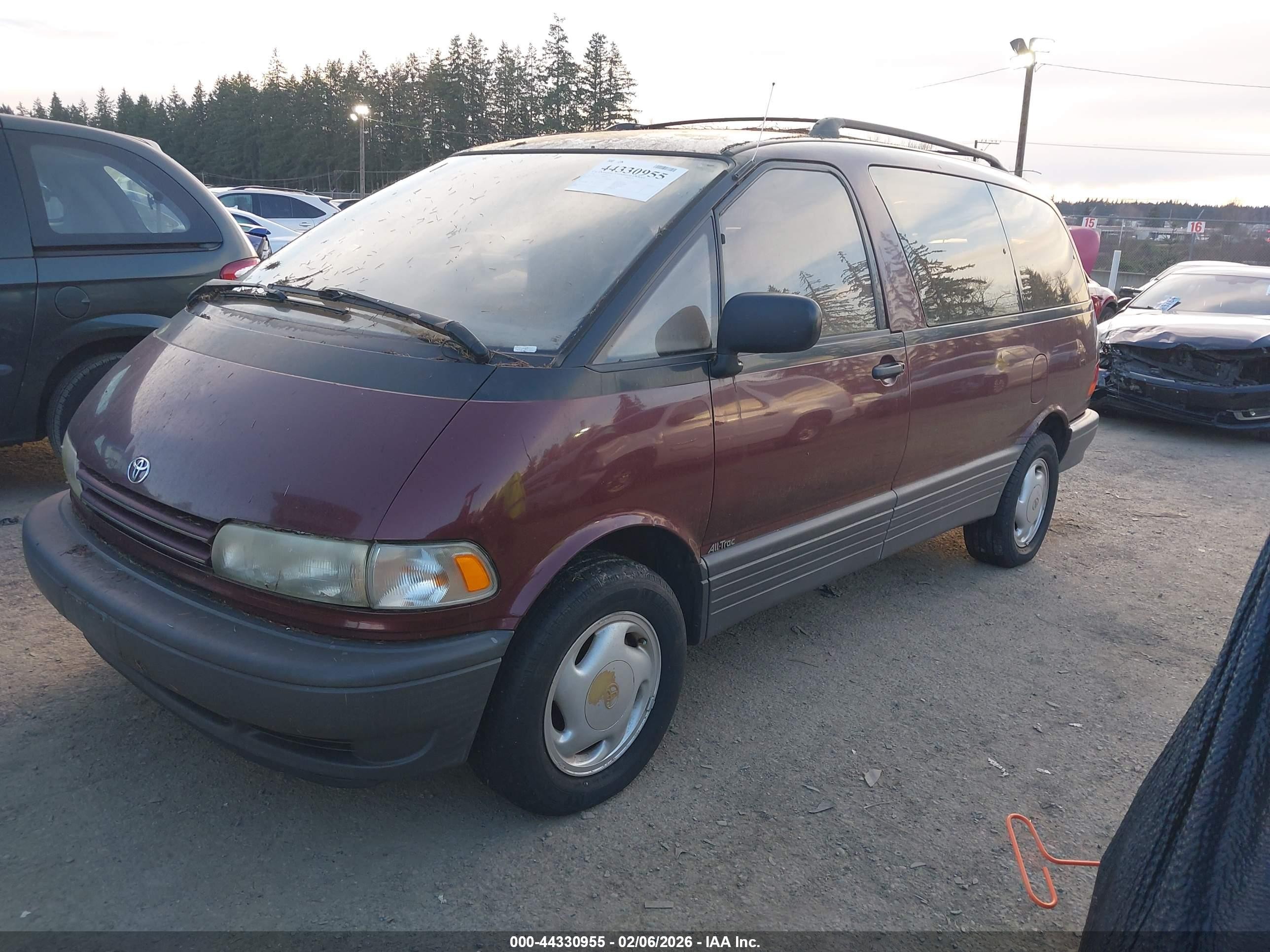 1995 Toyota Previa Le Purple vin: JT3AC24S0S1045203
