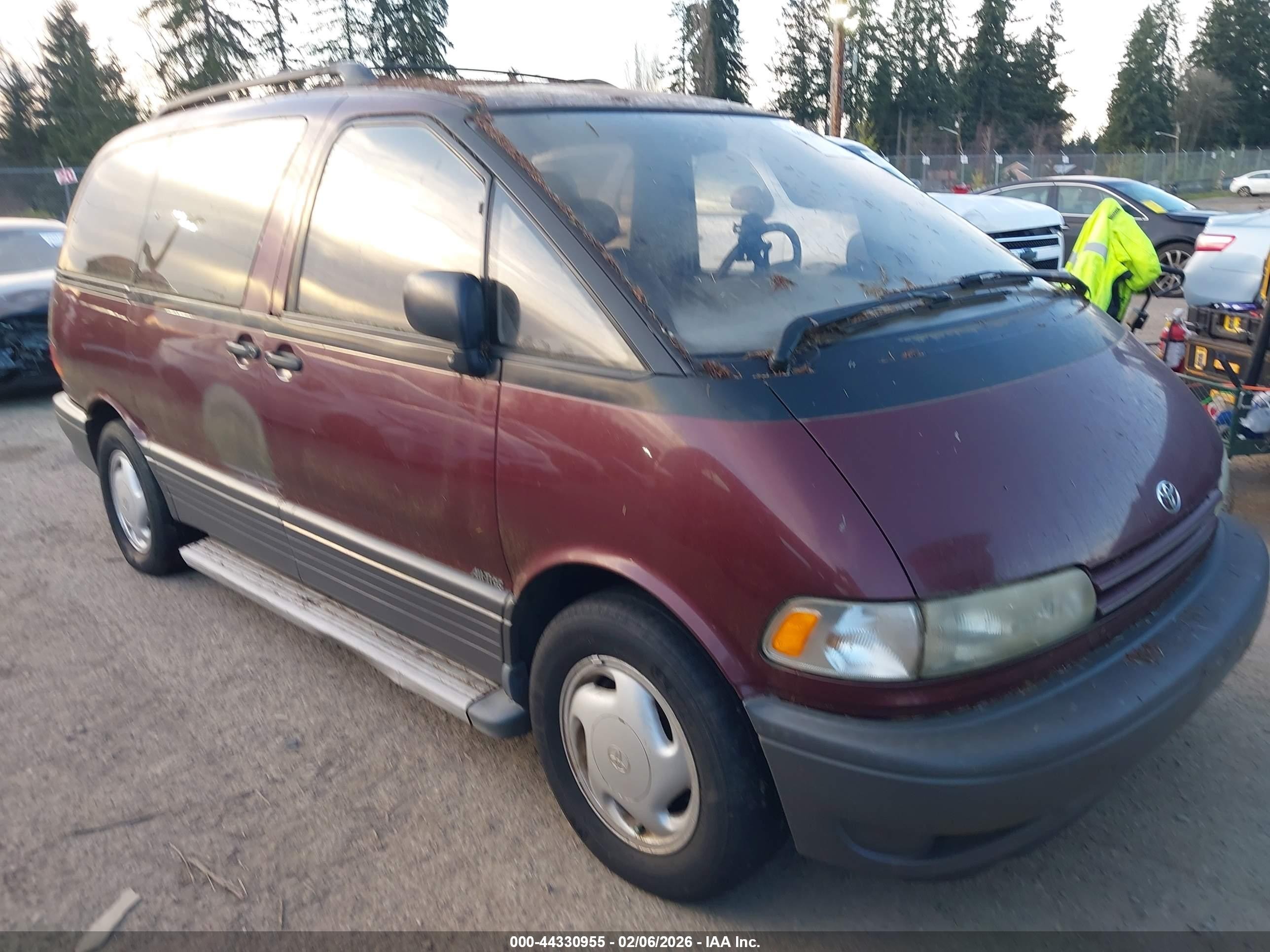1995 Toyota Previa Le Purple vin: JT3AC24S0S1045203