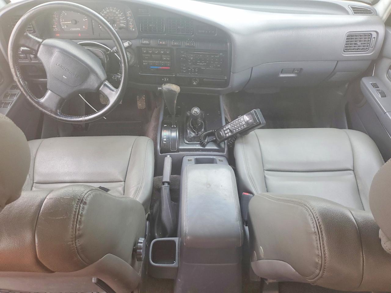 1993 Toyota Land Cruiser Base White vin: JT3DJ81W6P0042896