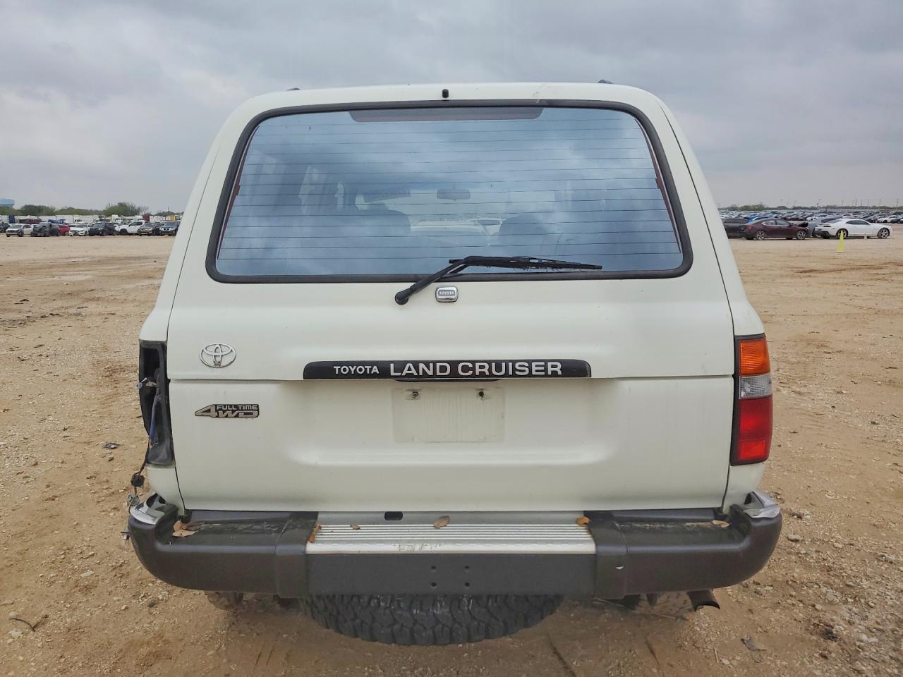 1993 Toyota Land Cruiser Base White vin: JT3DJ81W6P0042896