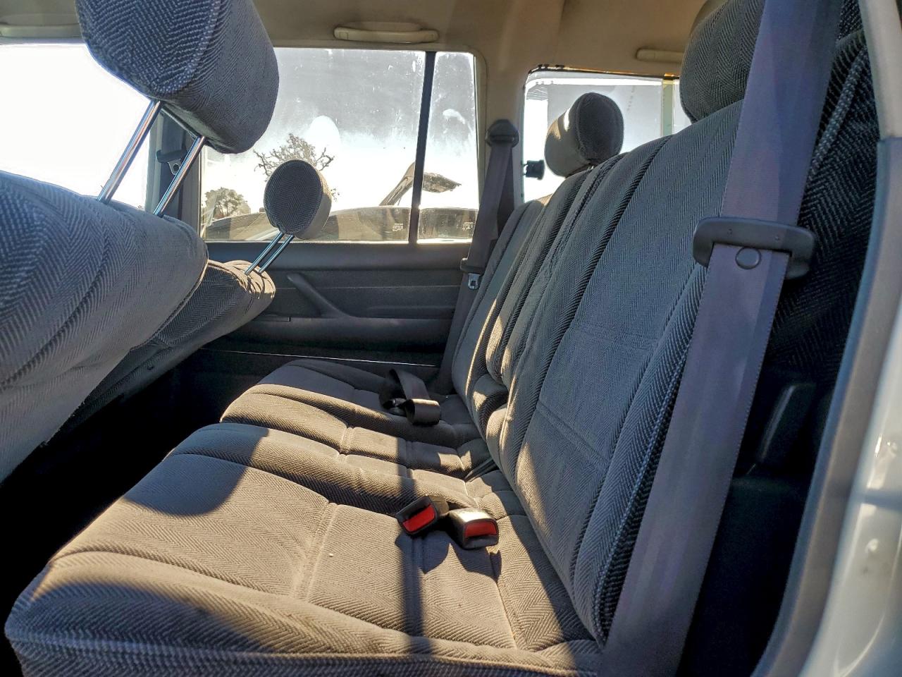 1994 Toyota Land Cruiser Dj81 White vin: JT3DJ81W9R0092470