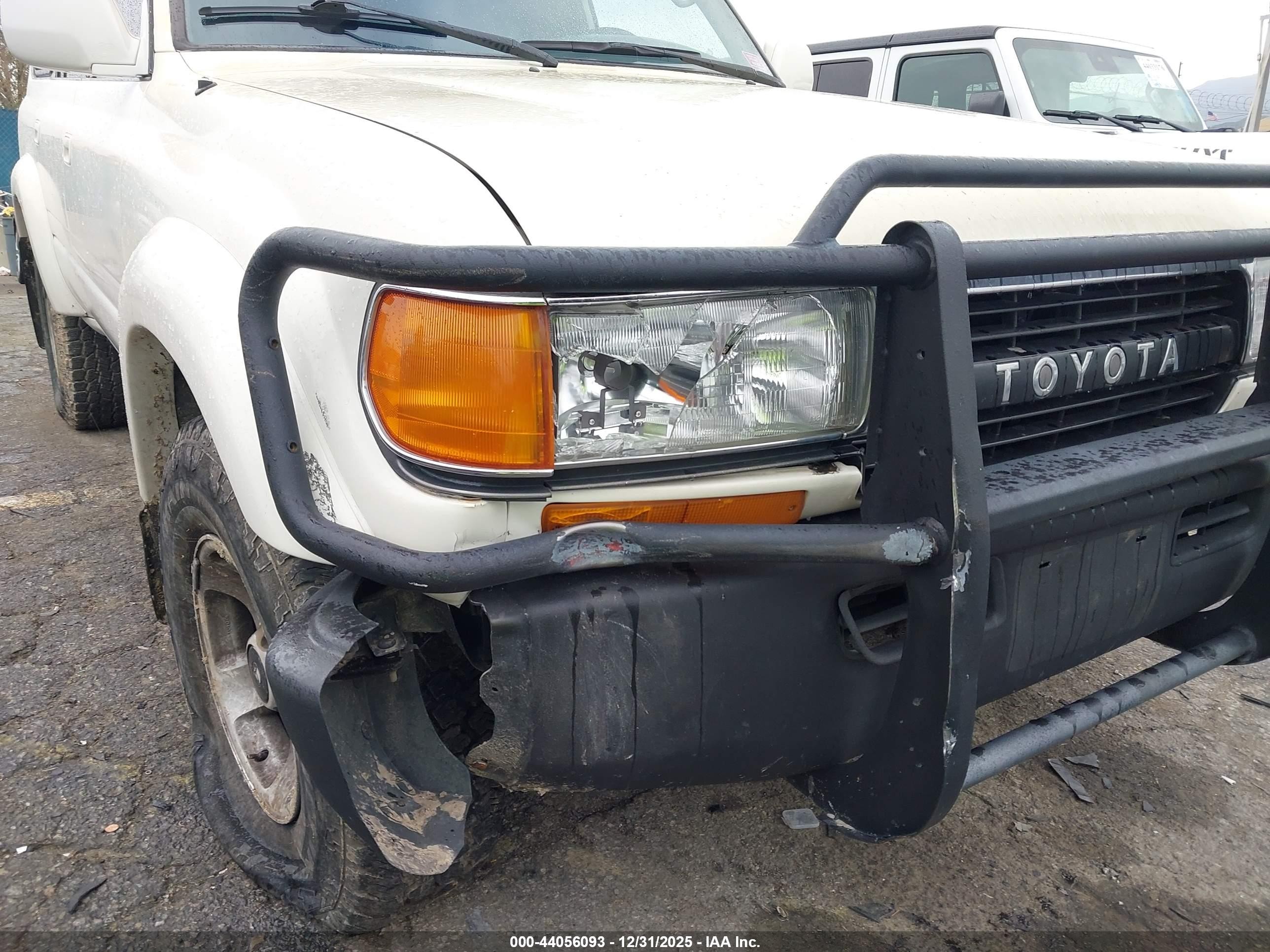 1993 Toyota Land Cruiser Dj81 Cream vin: JT3DJ81WXP0015751