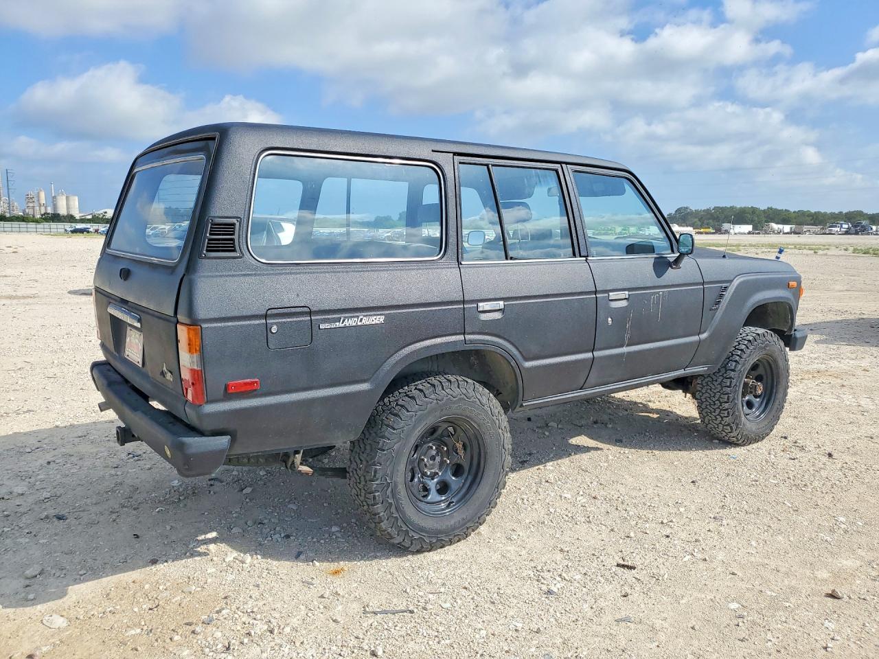 1985 Toyota Land Cruiser Fj60 Black vin: JT3FJ60G1F1131534