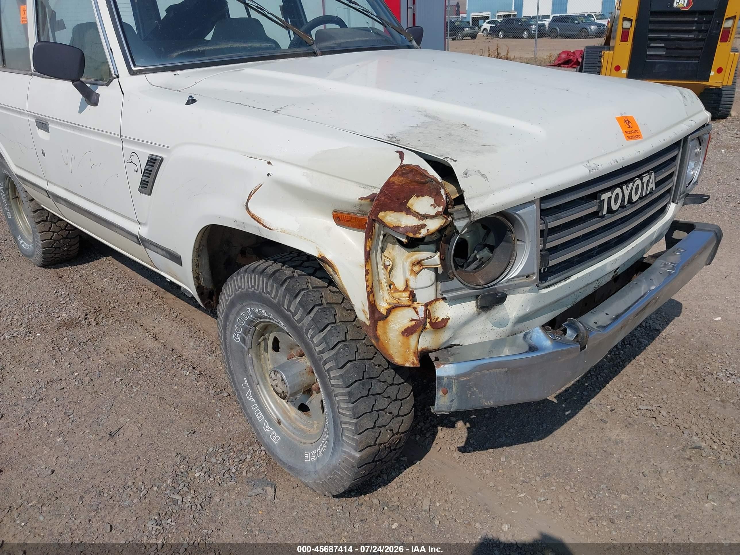 1984 Toyota Land Cruiser Fj60 White vin: JT3FJ60G8E0089514