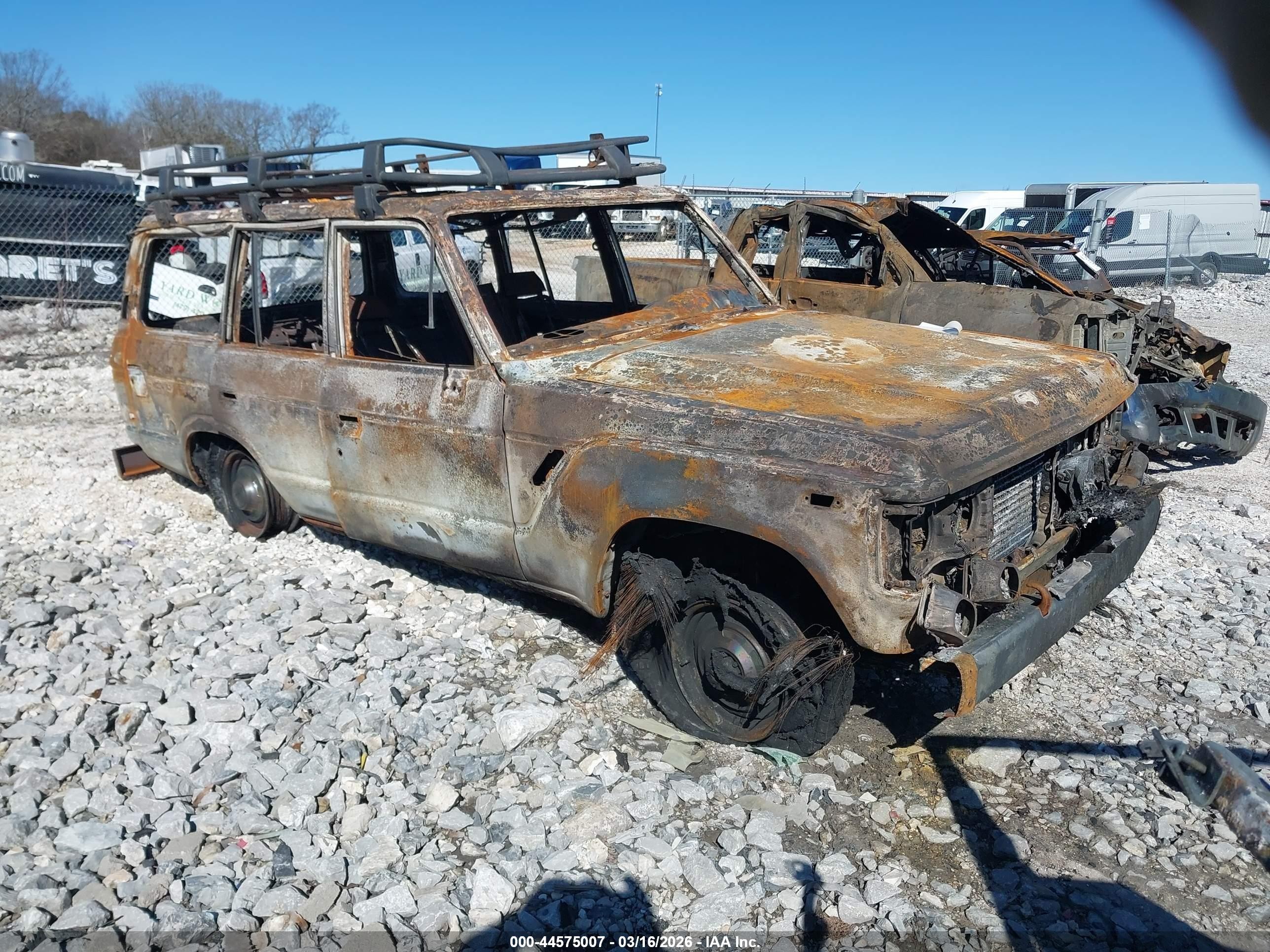 1989 Toyota Land Cruiser Fj62 Gx Черный vin: JT3FJ62G3K1100549